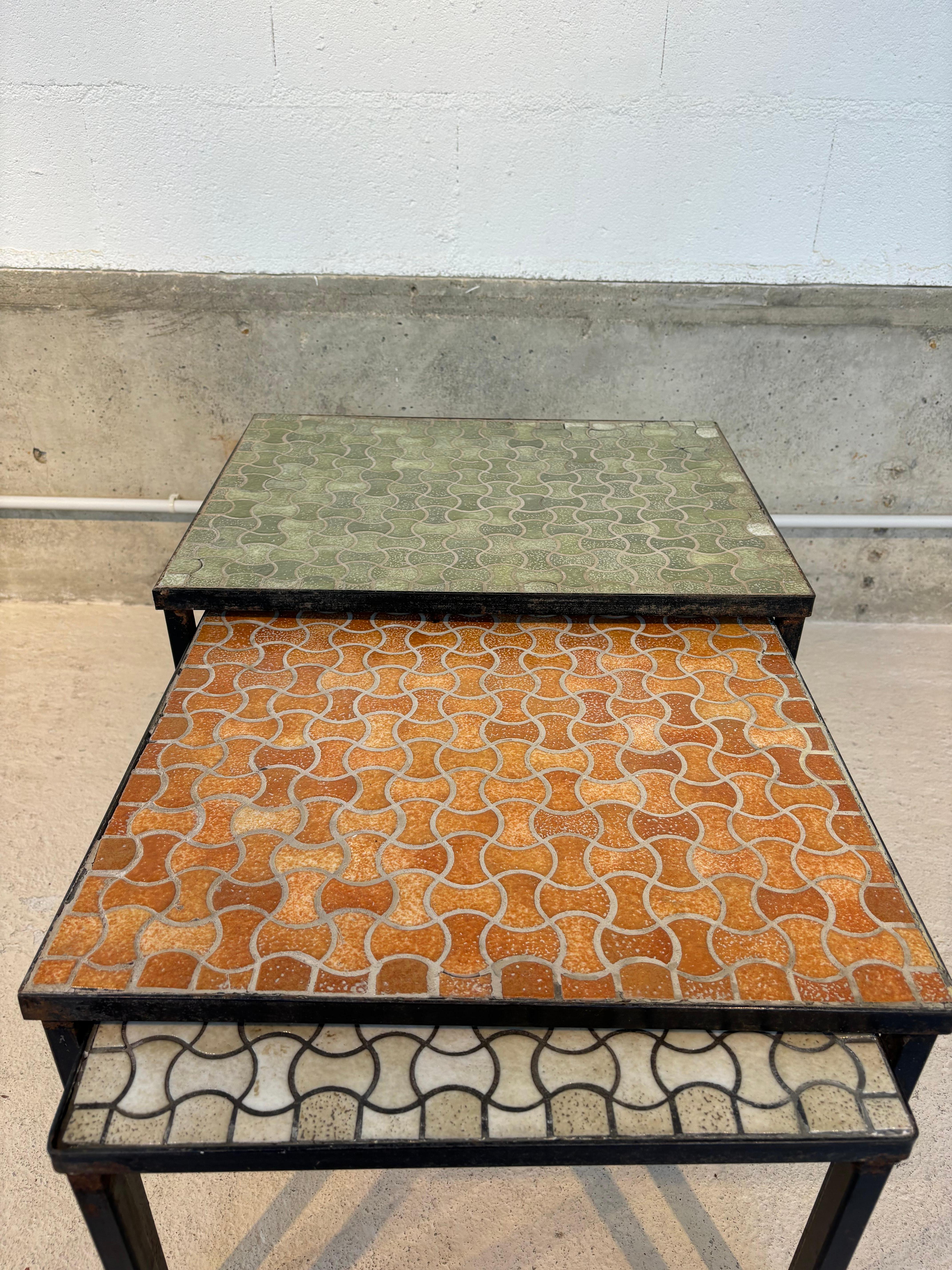 Table gigogne de Jacques Lenoble en vente 2