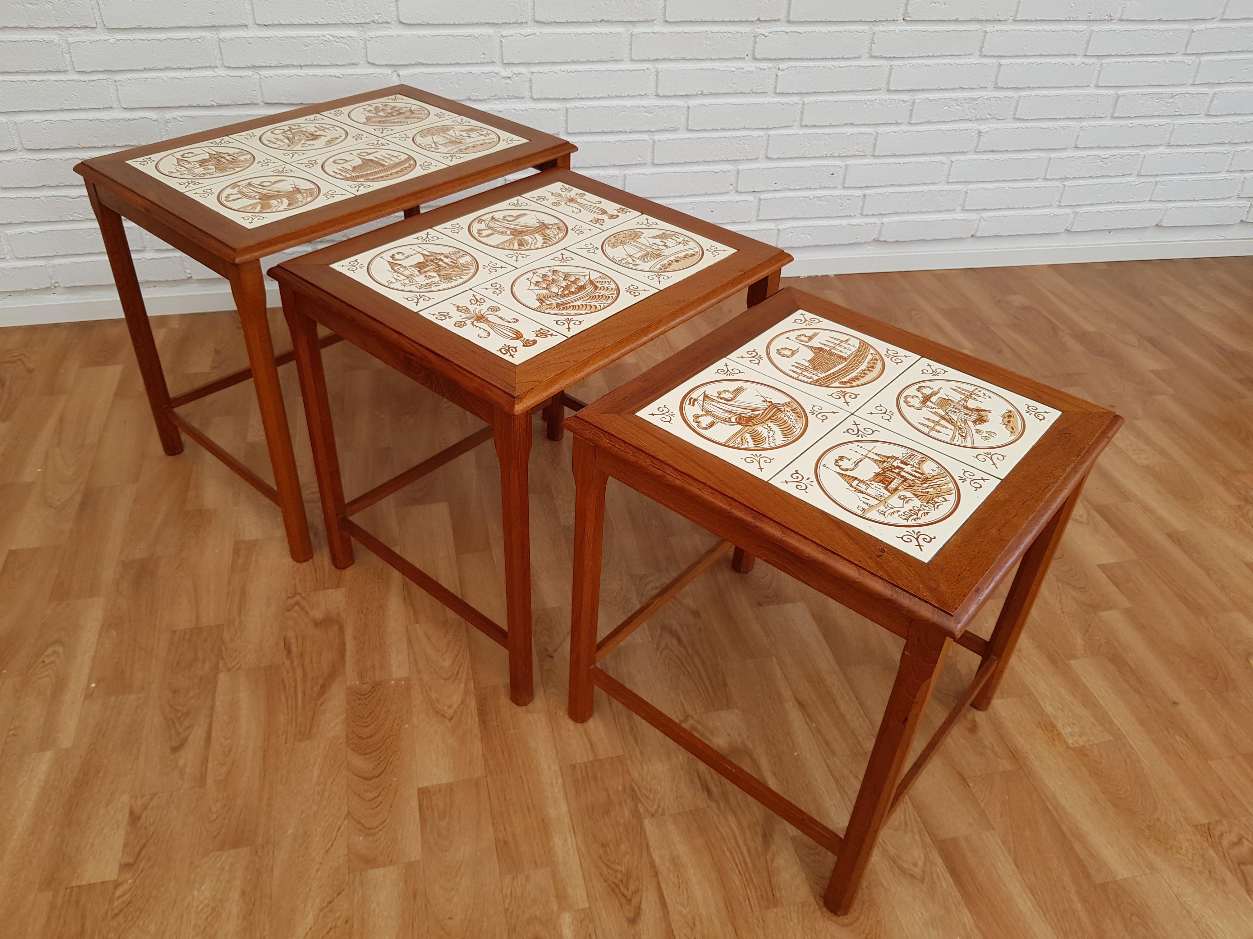 Nesting Table, Danish Design, Hand Painted Ceramic Tiles, Teak Wood, 1960s For Sale 1