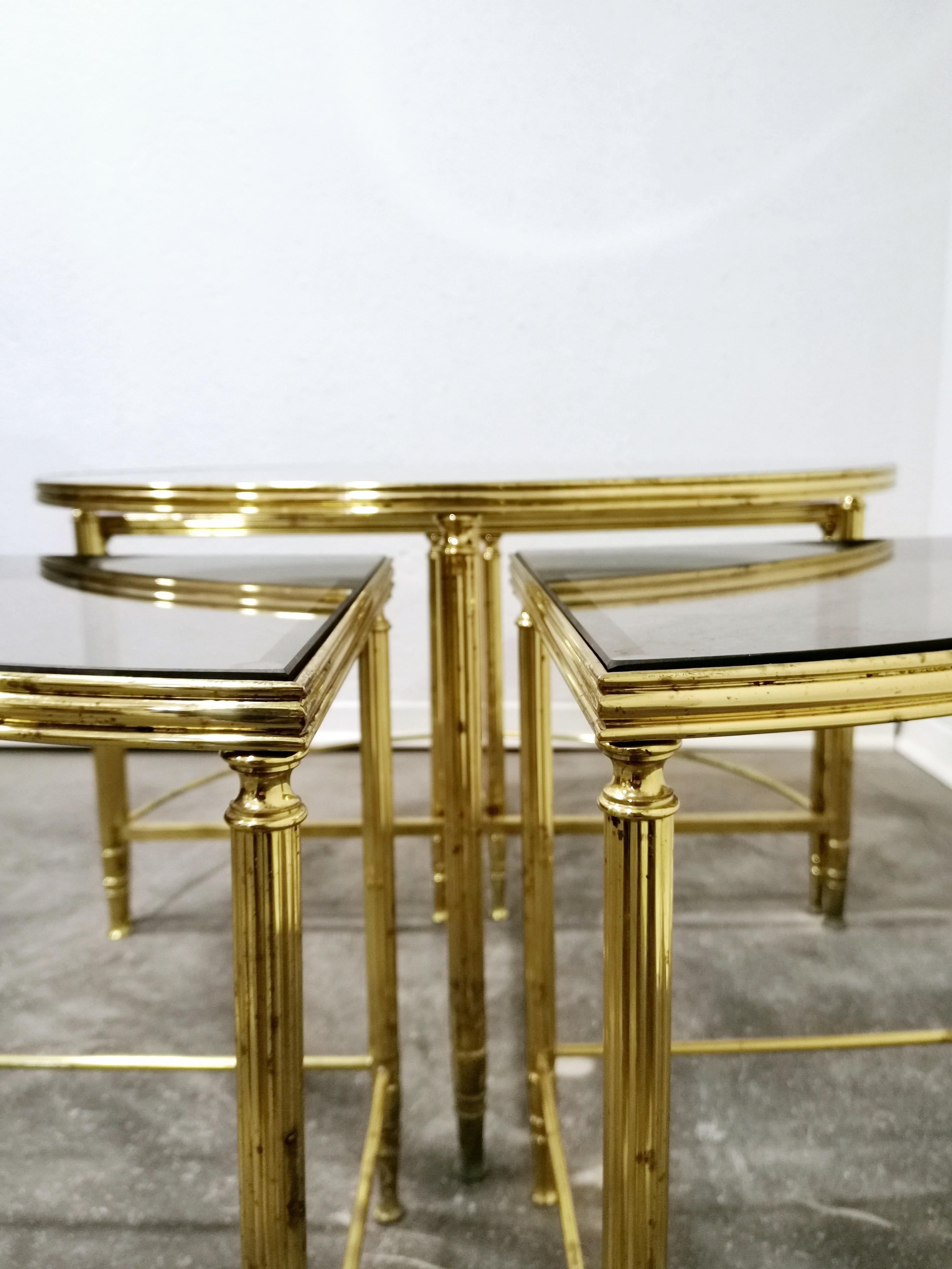 Mid-Century Modern Tables gigognes des années 1970, lot de 5 en vente