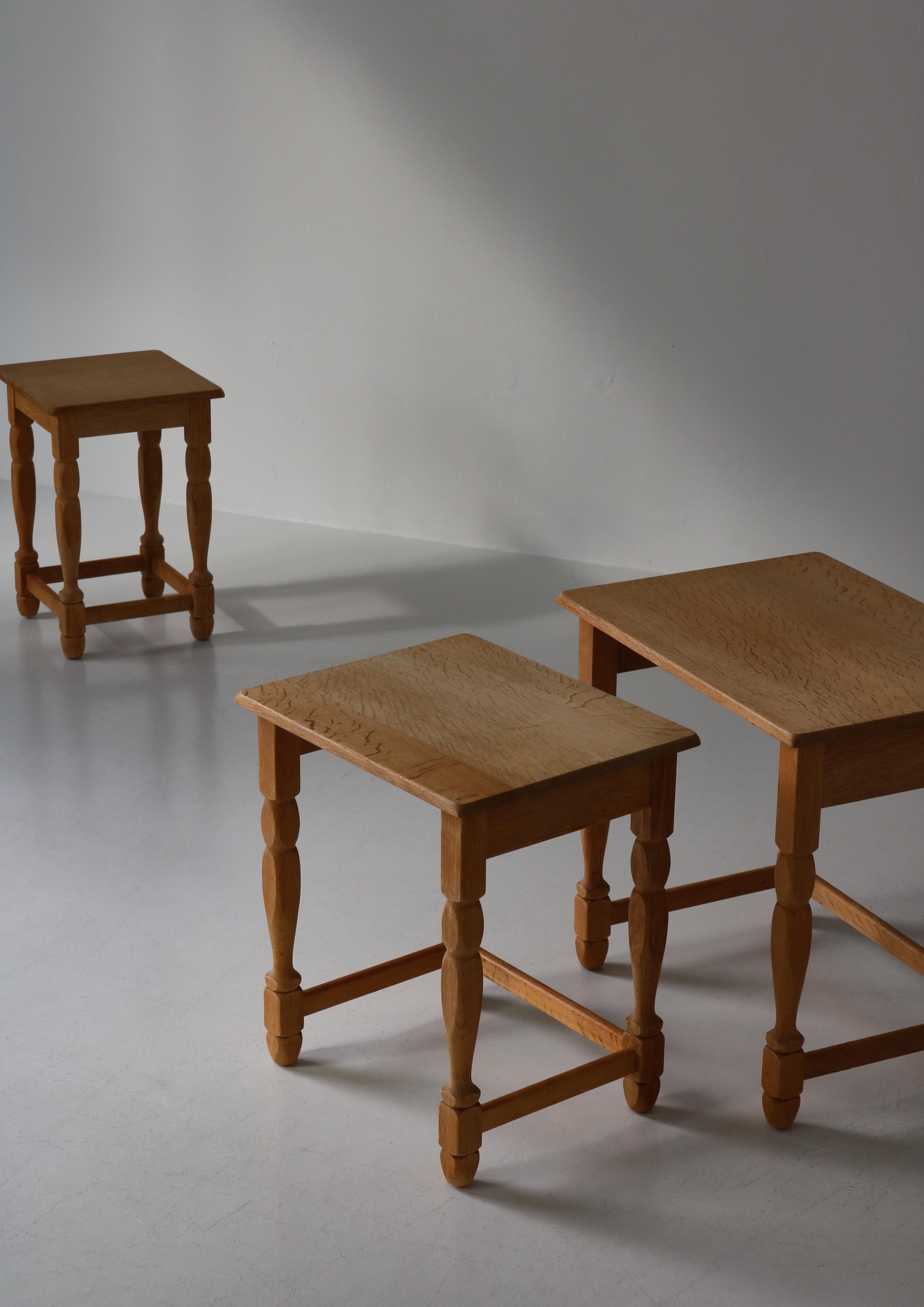 Nesting Tables by Henning Kjærnulf in Solid Quartersawn Oakwood, Denmark, 1960s For Sale 4