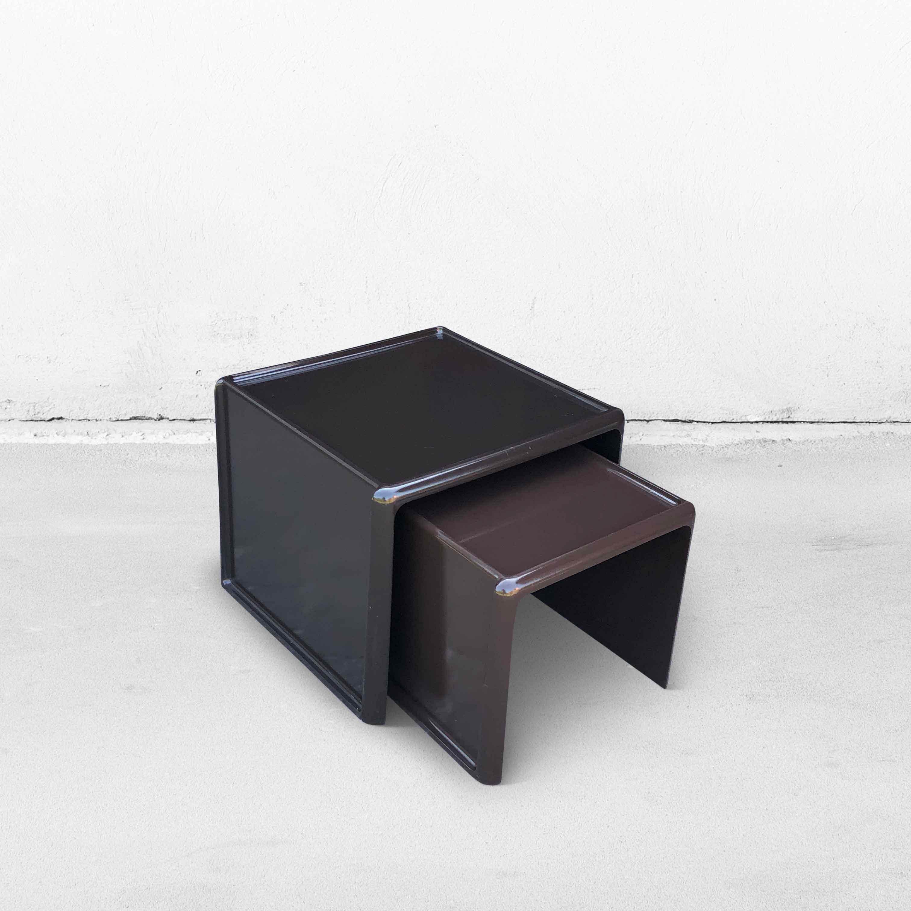 Nesting Tables by Peter Ghyczy for Horn Collection, 1970s In Good Condition For Sale In Hemiksem, VAN