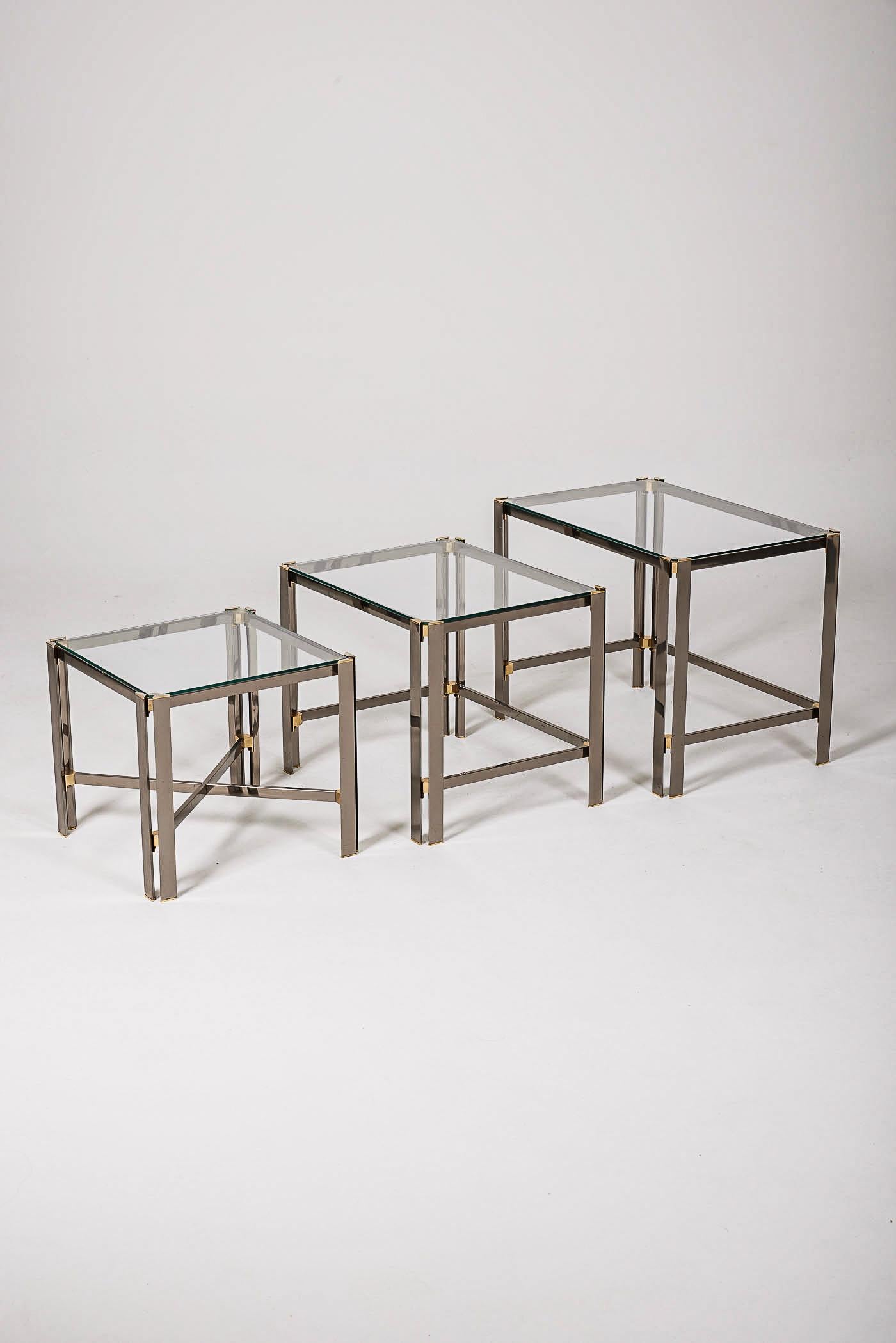 Nesting tables In Good Condition For Sale In PARIS, FR