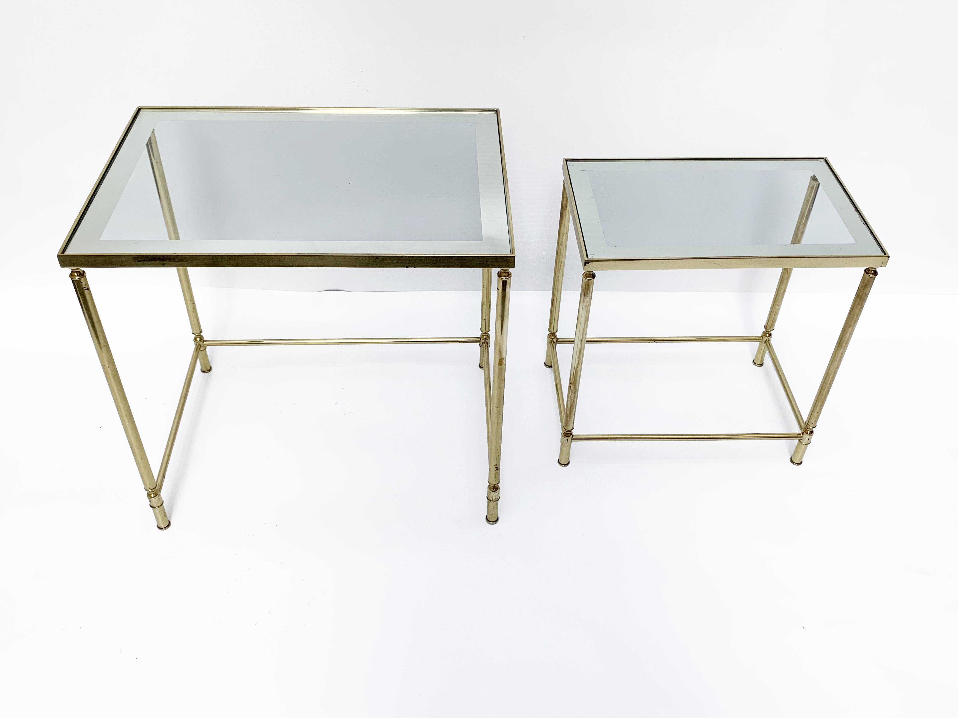 French Nesting Tables in Brass and Mirrored Glass by Maison Jansen, France, 1970s