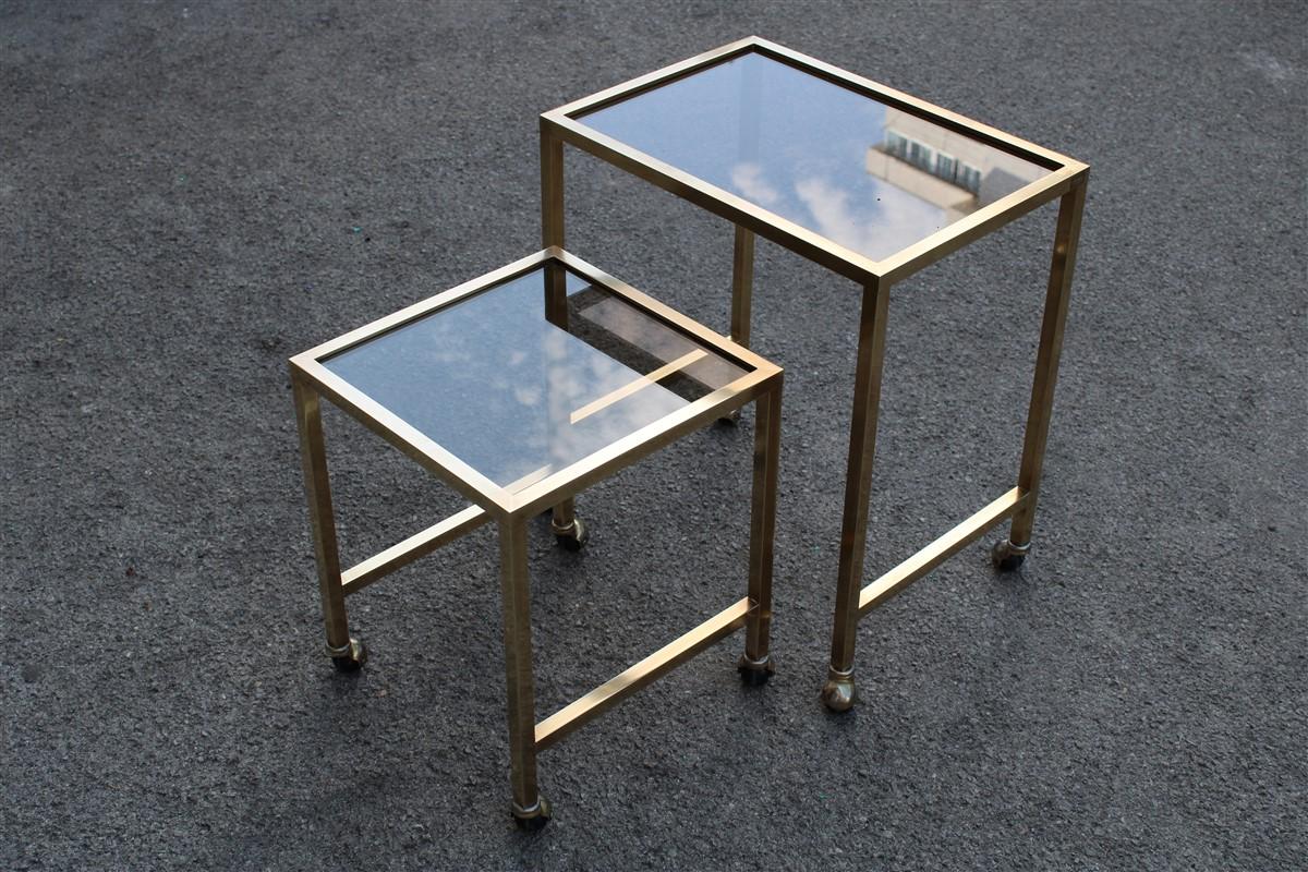 Mid-Century Modern Nesting Tables Italian Design 1970 in Solid Brass with Wheels For Sale