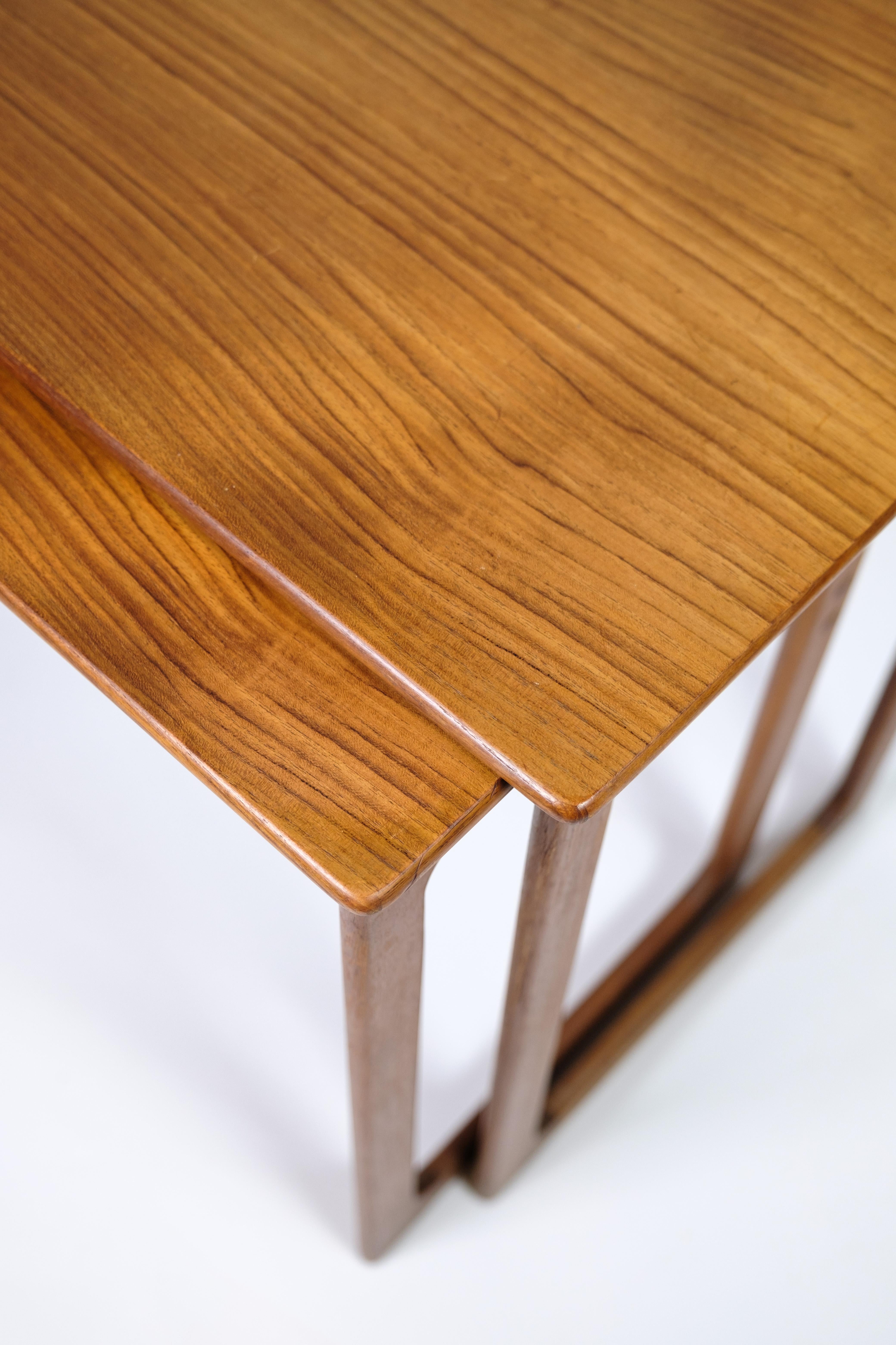 Nesting Tables Model 219 Made In Teak By Johannes Andersen & Illum Wikkelsø For Sale 7