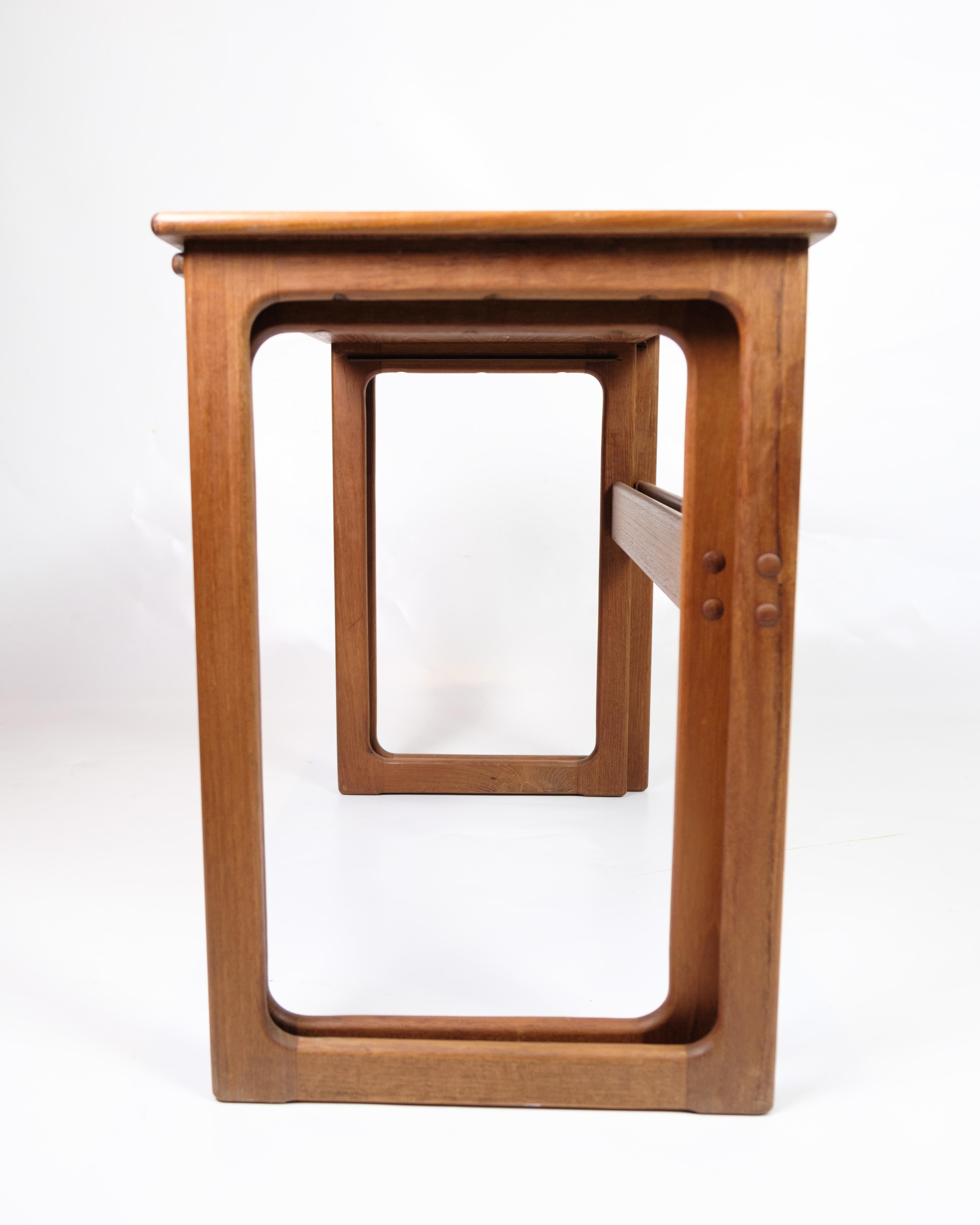 Nesting Tables Model 219 Made In Teak By Johannes Andersen & Illum Wikkelsø For Sale 2
