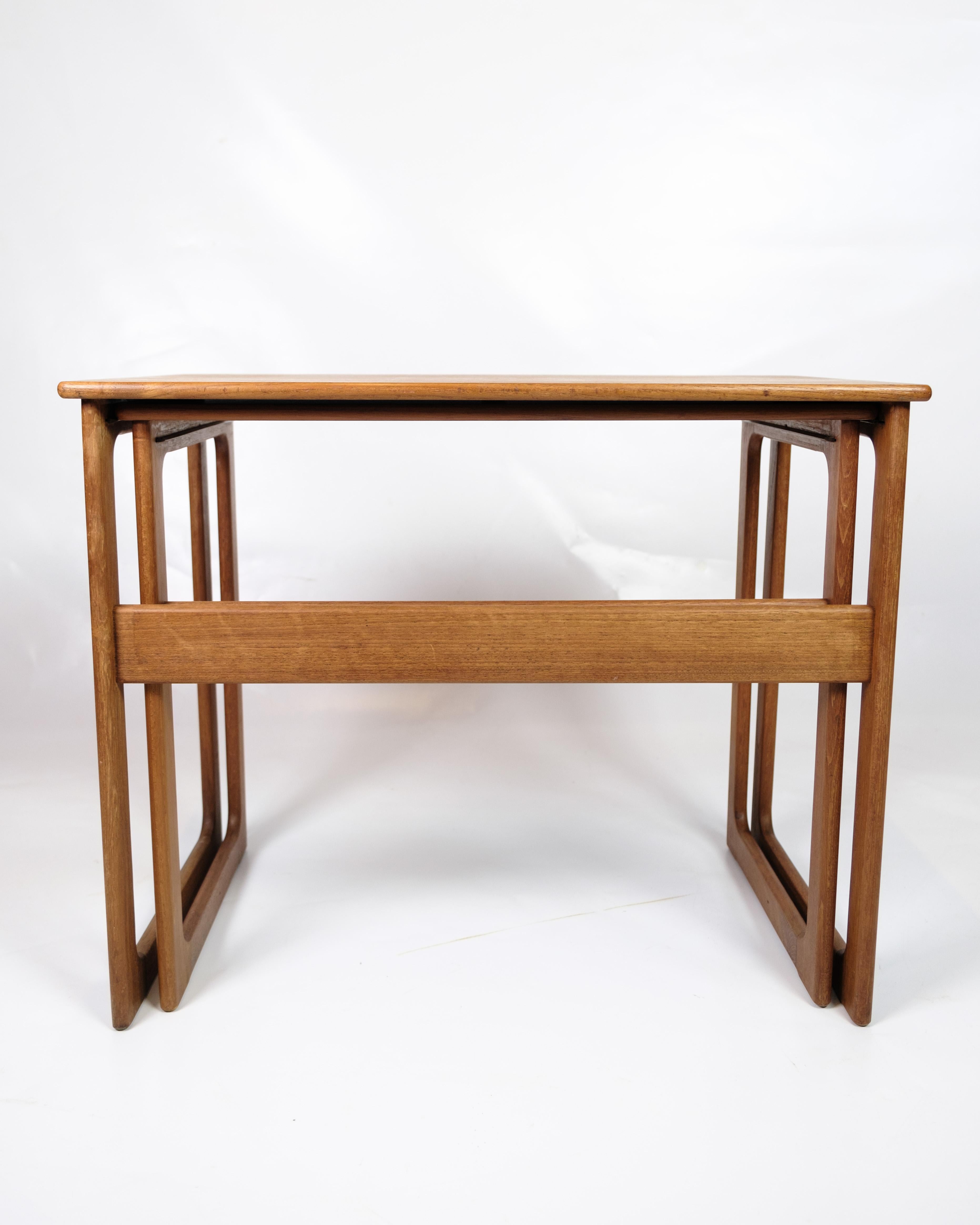 Nesting Tables Model 219 Made In Teak By Johannes Andersen & Illum Wikkelsø For Sale 3