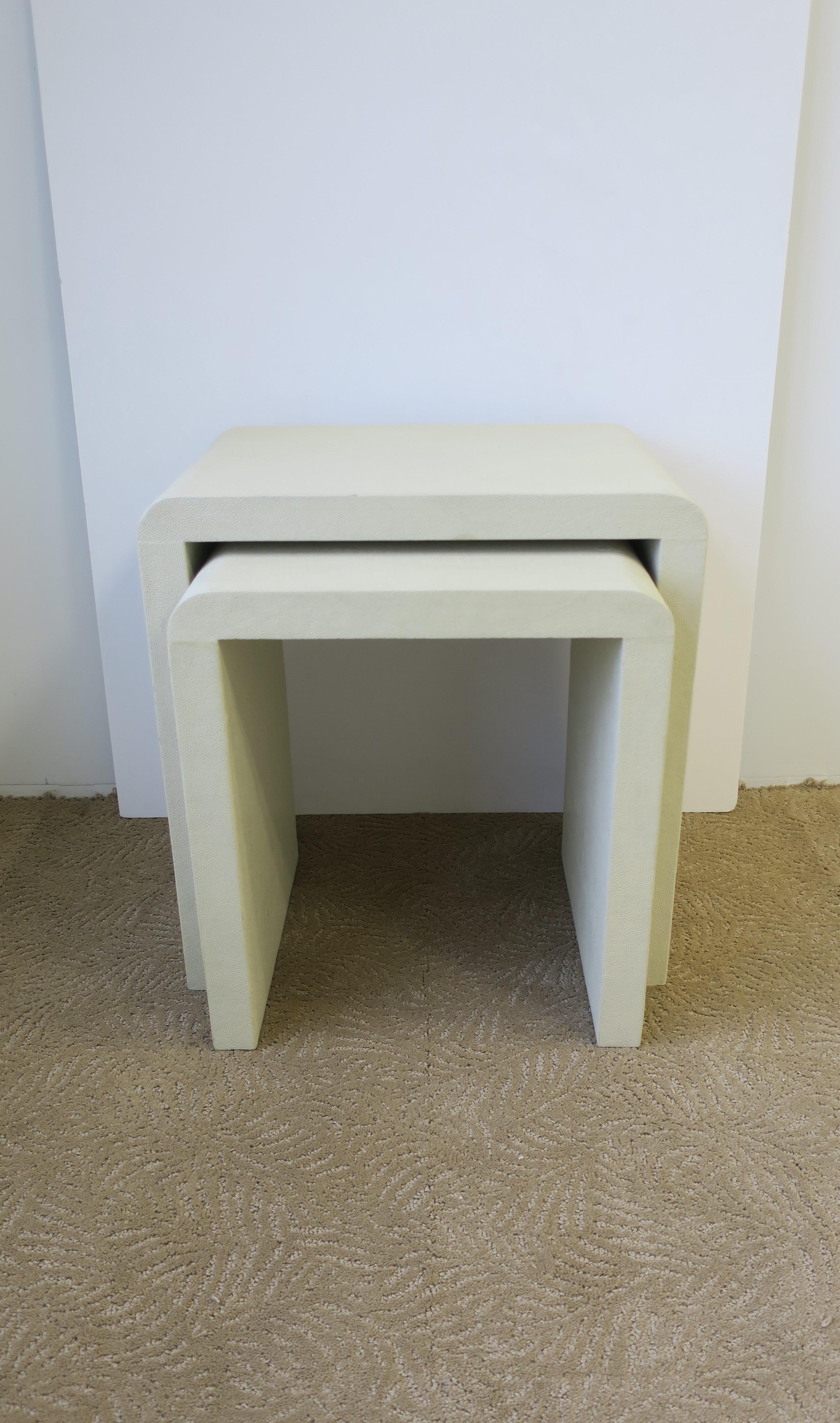 Nesting Tables with Waterfall Edge, Set  In Good Condition In New York, NY
