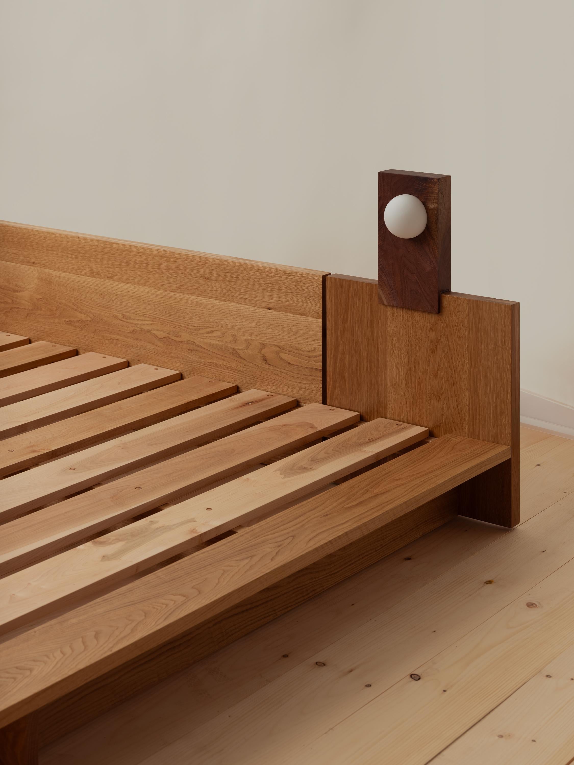 Scandinavo moderno Letto Nestle in vendita