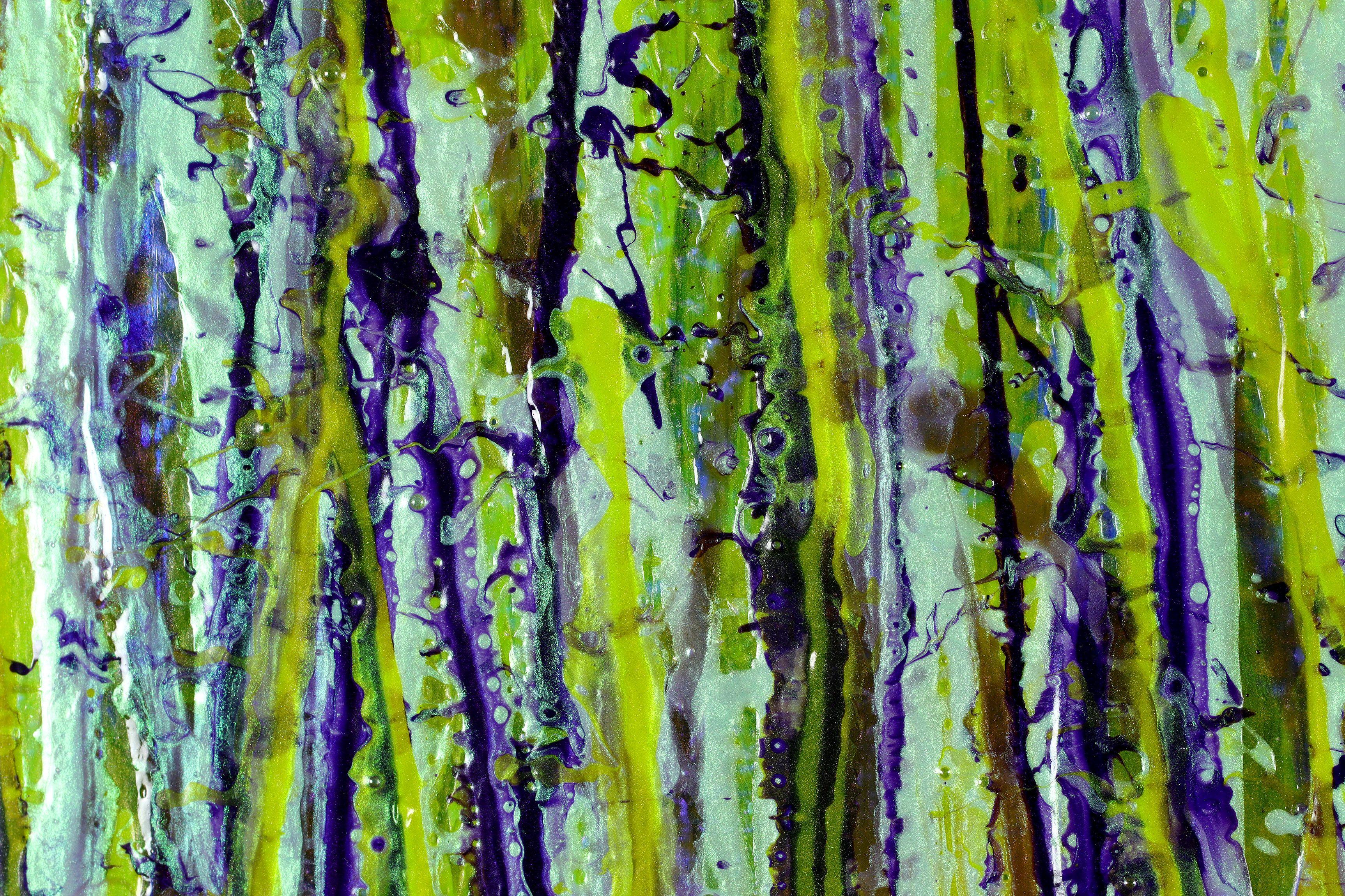 This artwork was created layering and blending thick layers of green, completed with iridescent effects and bright green!    Ready to hang, signed.    I include a certificate of authenticity that lists the materials as well as when the painting was