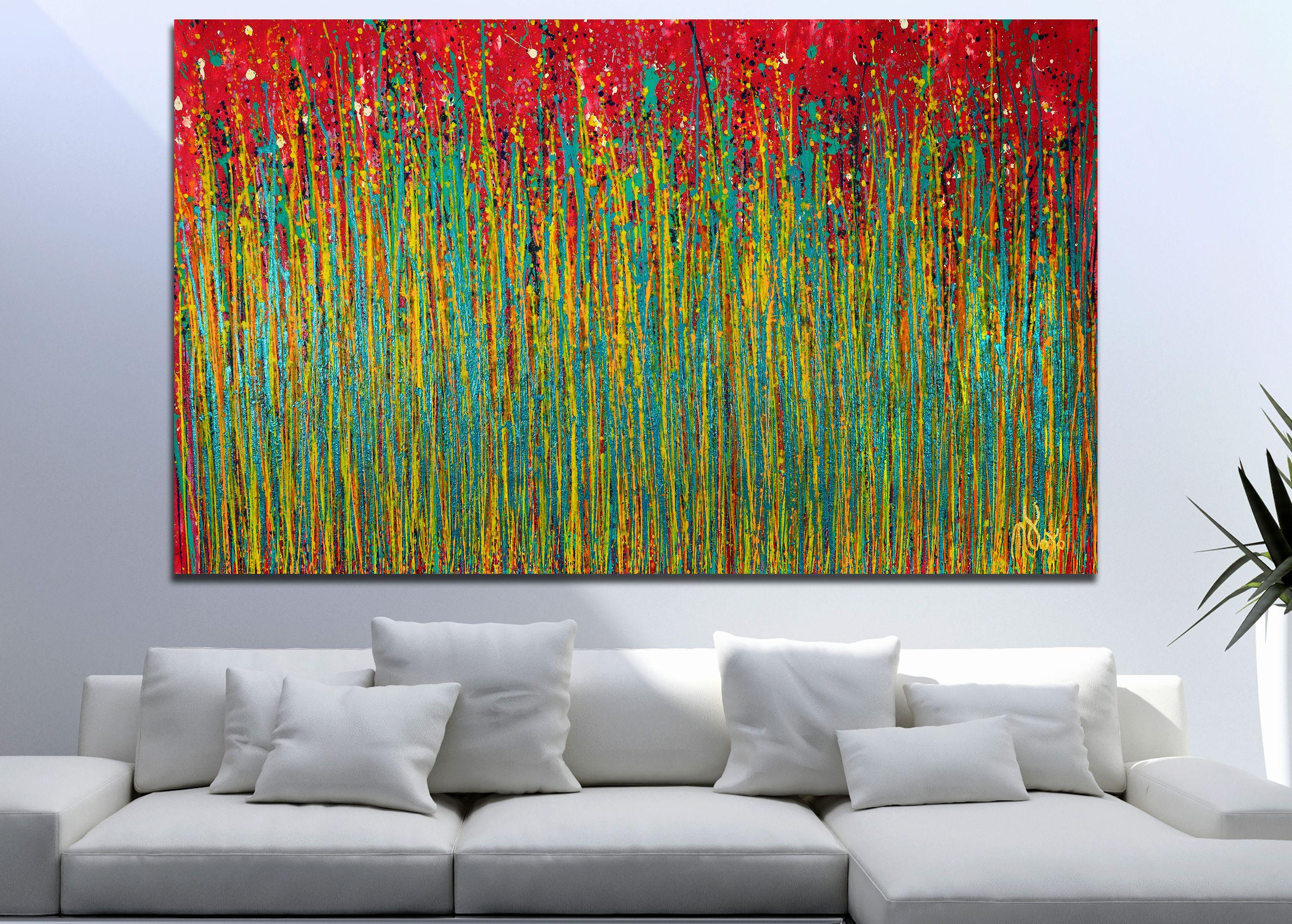 Espressivo astratto moderno, audace e pieno di vita, brillante e scintillante! Ispirato alla natura, molte sfumature e tonalità di verde, verde blu, indaco, verde acqua, giallo, alcuni arancioni combinati con particelle di mica su sfondo magenta.