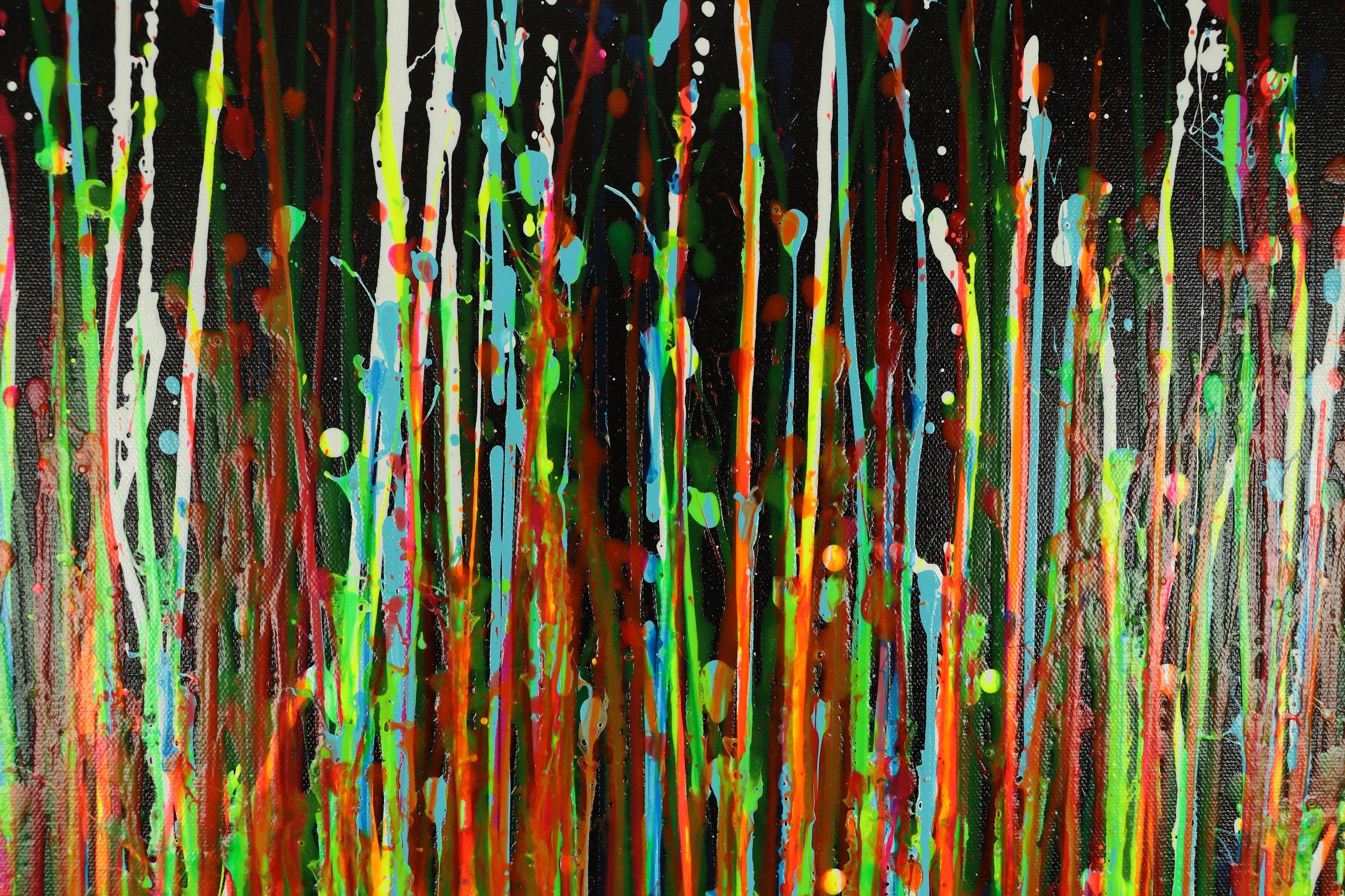Pittura: Acrilico su tela.    Colori vibranti in sequenza per una dichiarazione molto audace!  Tutti i colori sono mescolati con particelle di mica: si tratta di un dipinto iridescente. Arriva montato in una cornice di legno dai bordi profondi,