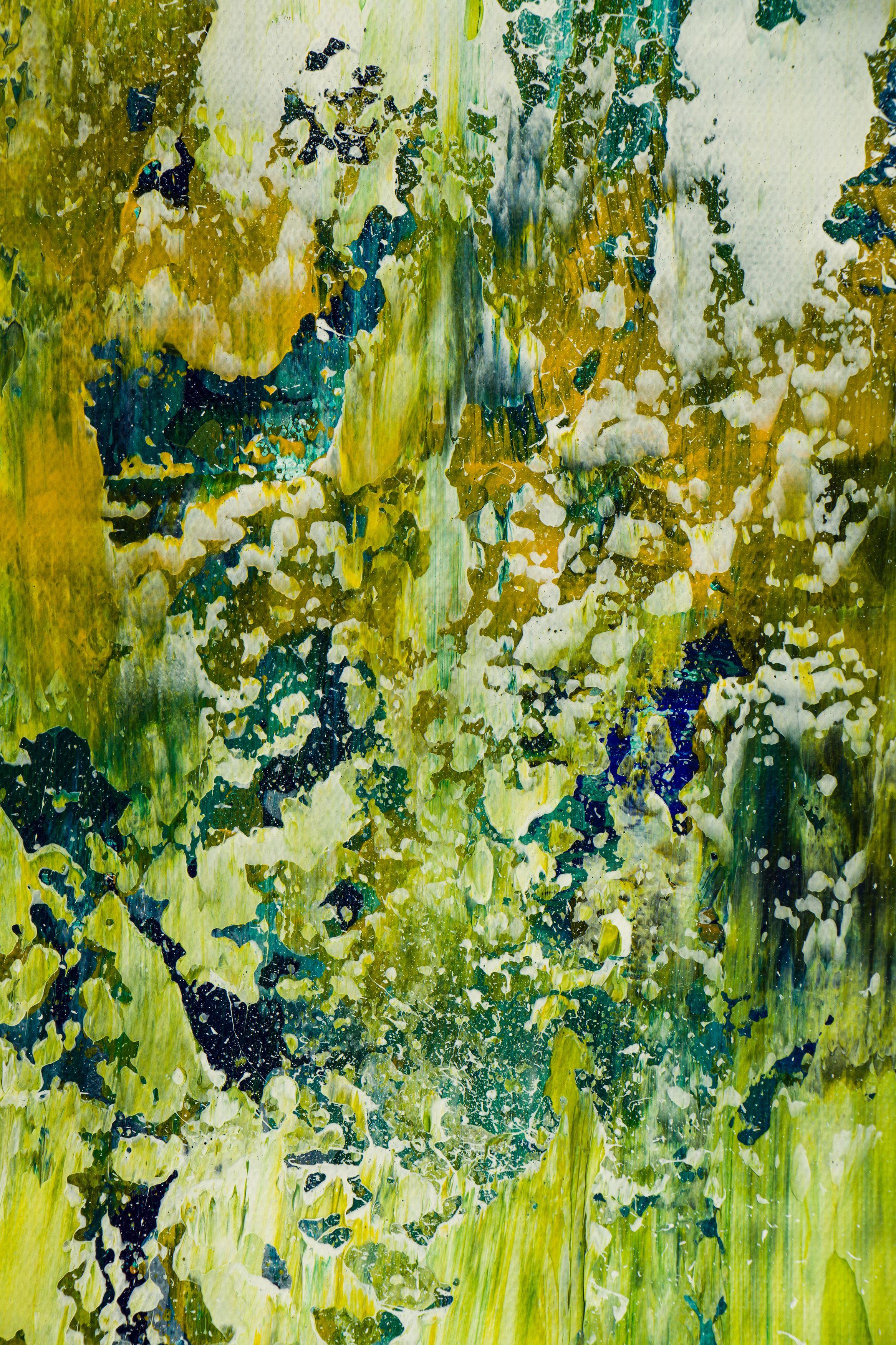 Peinture : Acrylique sur toile.    Abstrait avec des couleurs vives inspirées de la nature, des nuances de vert, de jaune ocre et de blanc clair avec une finition brillante. Réalisé à l'aide de couteaux à palette et de fines couches de peinture.