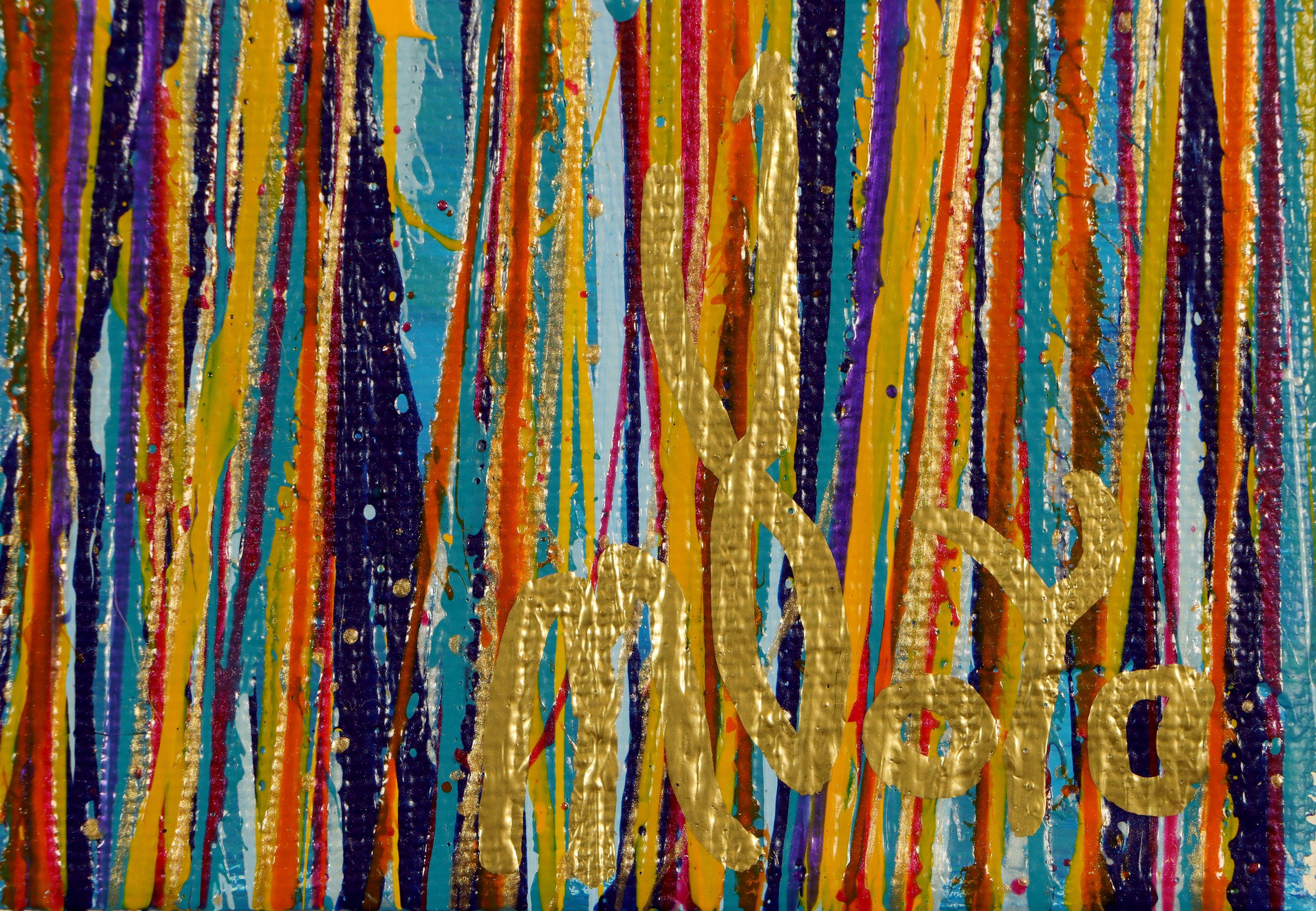 Cet abstrait moderne radieux a été créé en mélangeant des gouttes irisées de peinture acrylique dans un motif aléatoire mais apaisant.      Une palette de couleurs composée de violet, de bleu, de jaune et de bleu de prusse, la plupart des couleurs