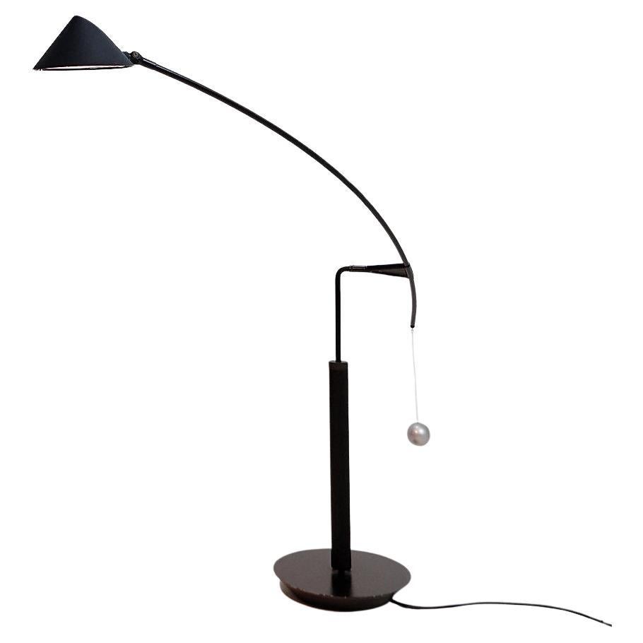 Lampada da tavolo "Nestore" di Carlo Forcolini per Artemide, anni '90