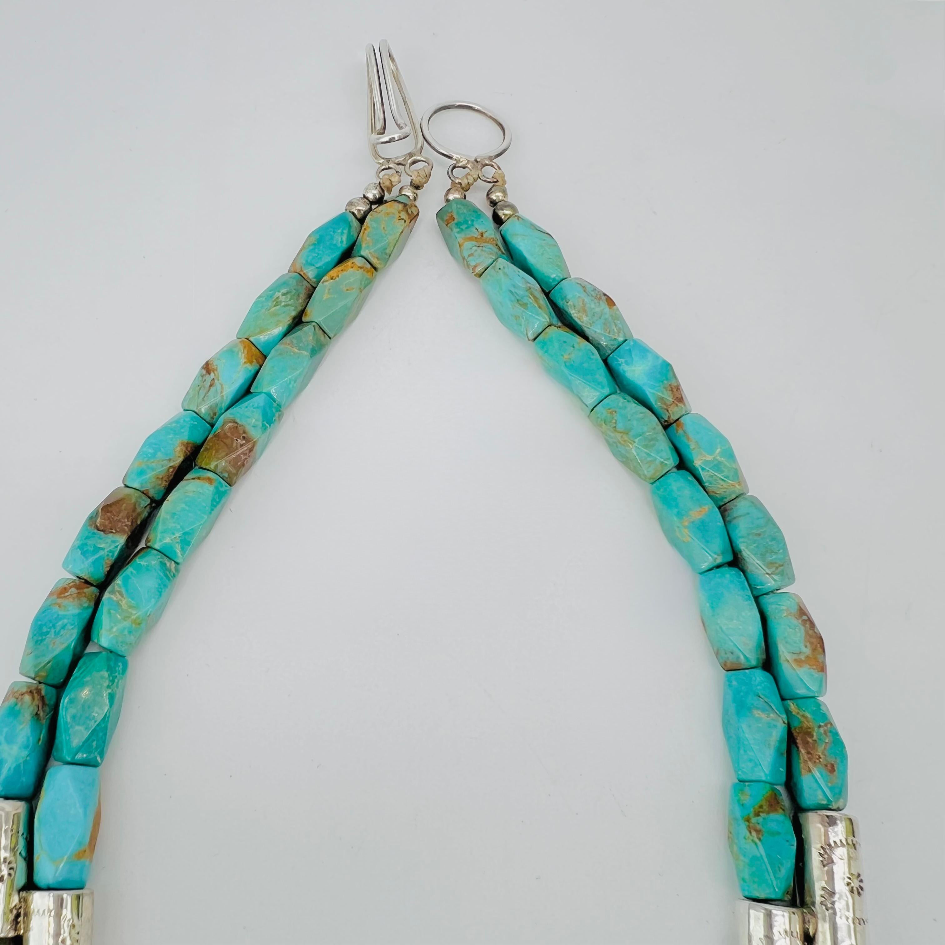 Nestoria Coriz Türkis-Halskette, Kewa-Künstler aus Santo Domingo Pueblo NM für Damen oder Herren im Angebot