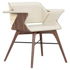 Nestwings Chair Retro by AROUNDtheTREE