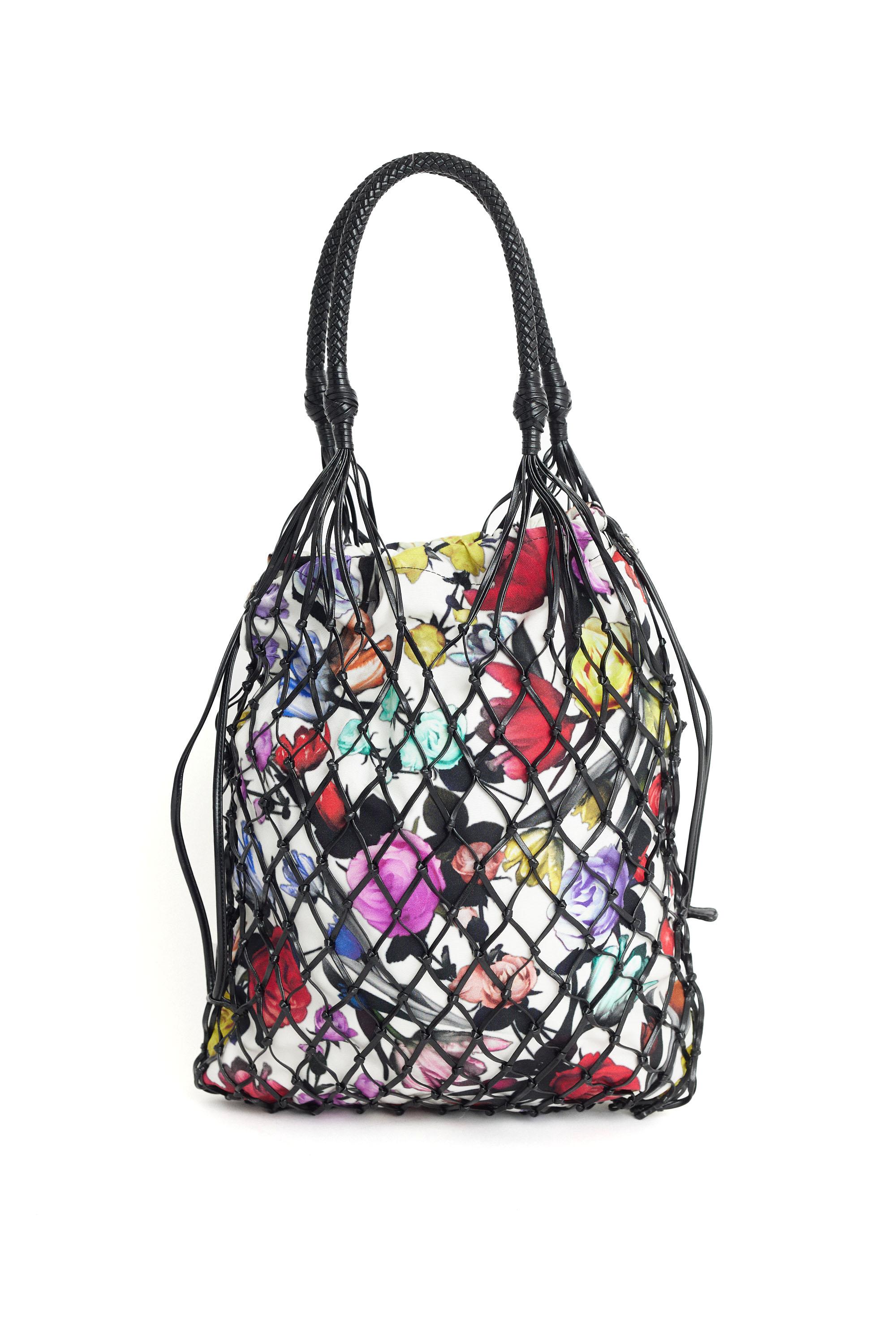 Net Floral Bag In Excellent Condition For Sale In London, GB