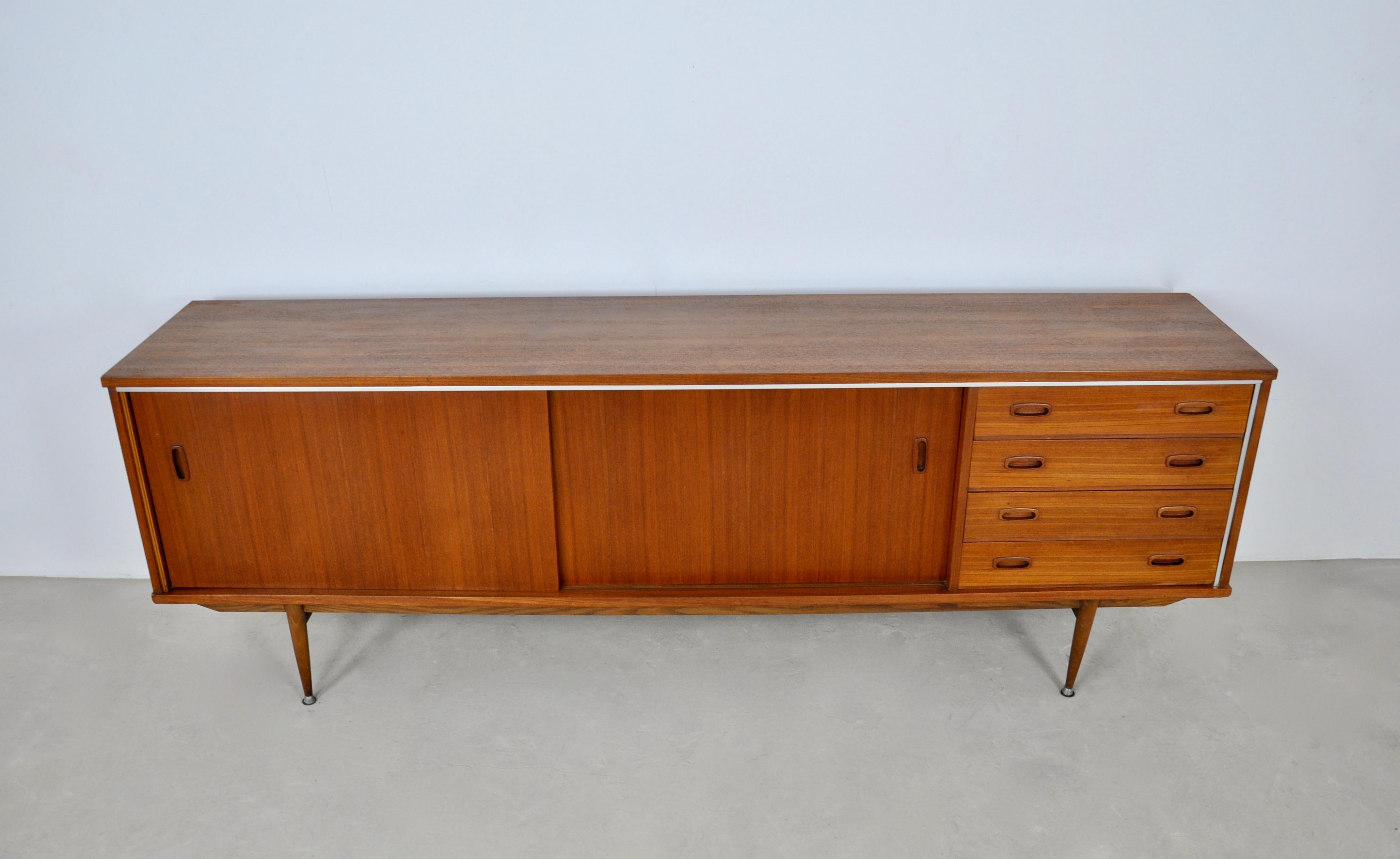 Netherlands Sideboard from 1960s In Good Condition In Lasne, BE