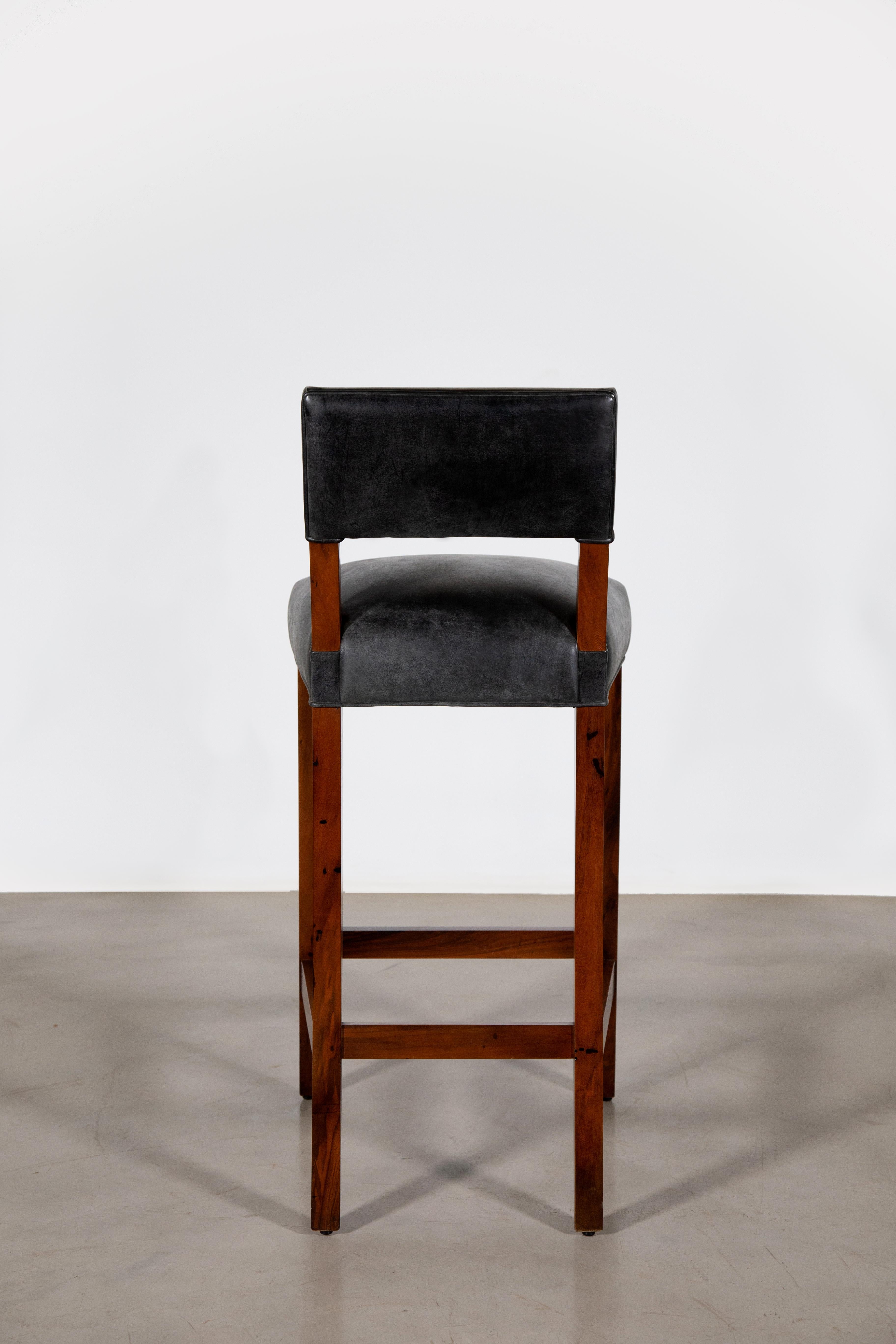 Contemporary Neto Modern Stool from Costantini in Rosewood Frame and Argentine Leather  For Sale