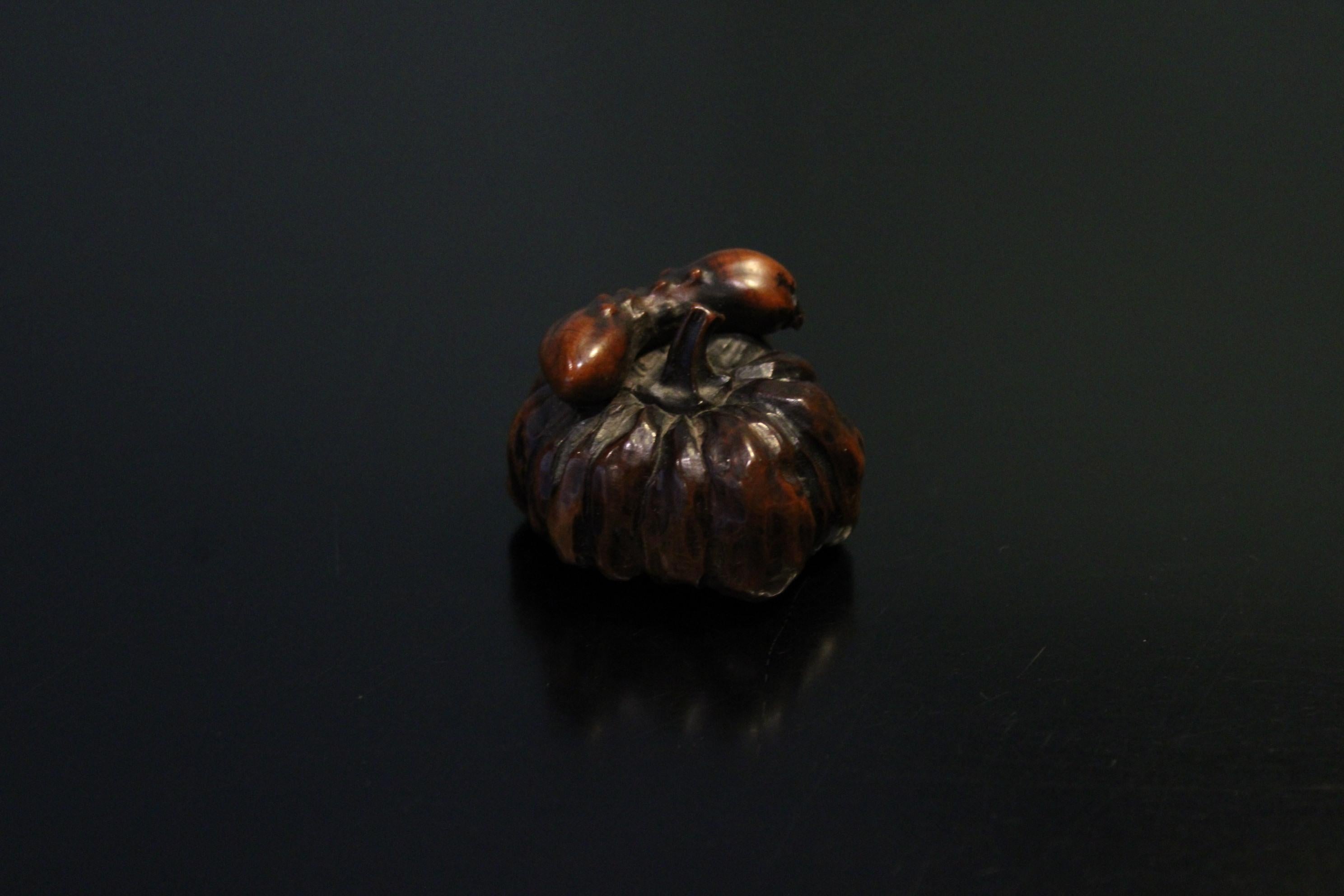 Netsuke, Japan circa 1900 In Good Condition For Sale In Paris, FR