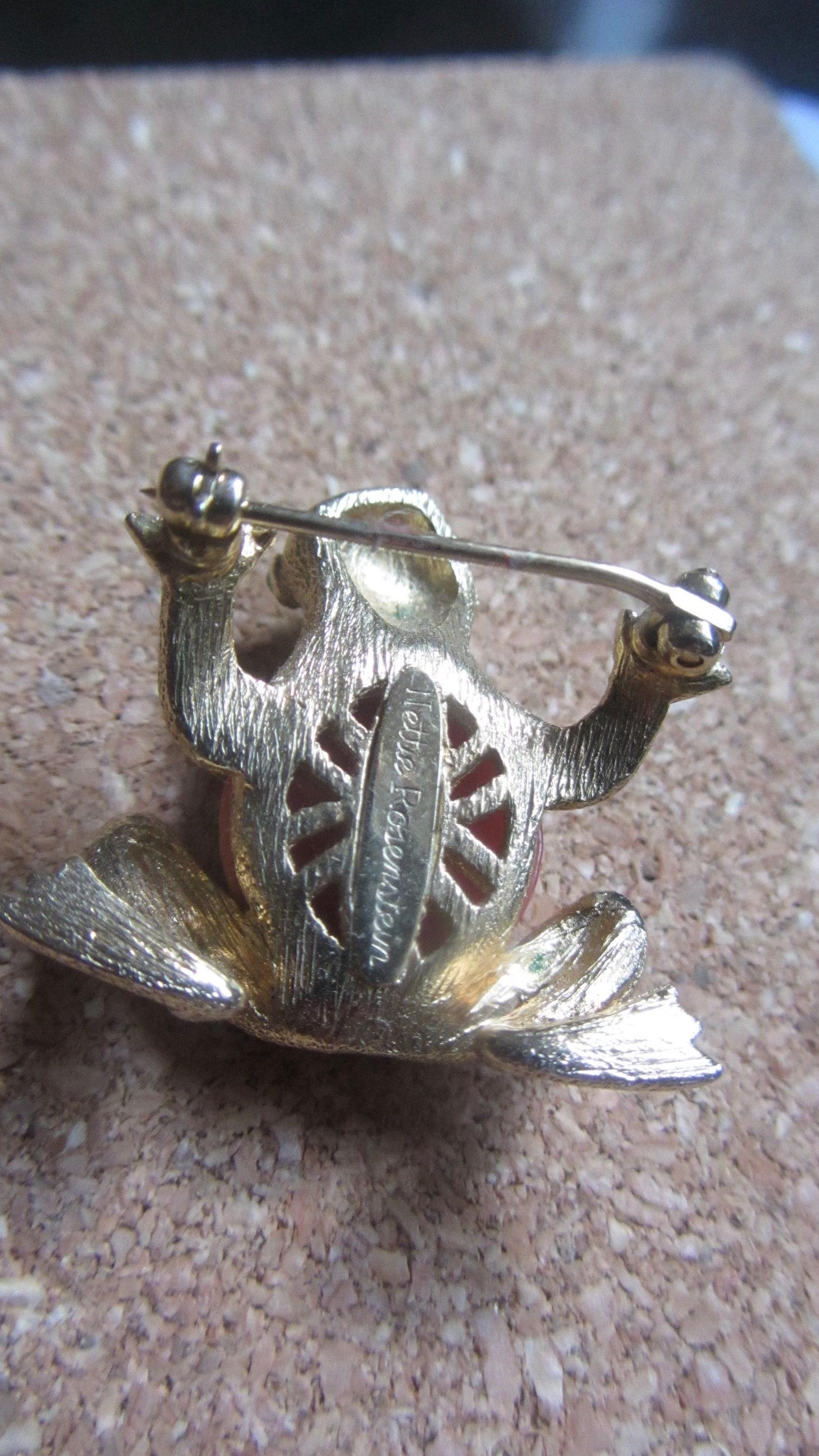 Nettie Rosenstein Frog Brooch, Circa 1950s For Sale 4
