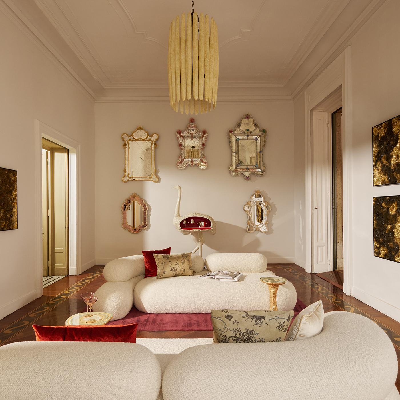Steeped in history, this Murano glass mirror is a masterpiece of Venetian elegance. Intricate floral engravings and warm amber glass scrolls echo the charm of Venice’s lagoon landscapes, while its antique silver details enhance its timeless appeal.