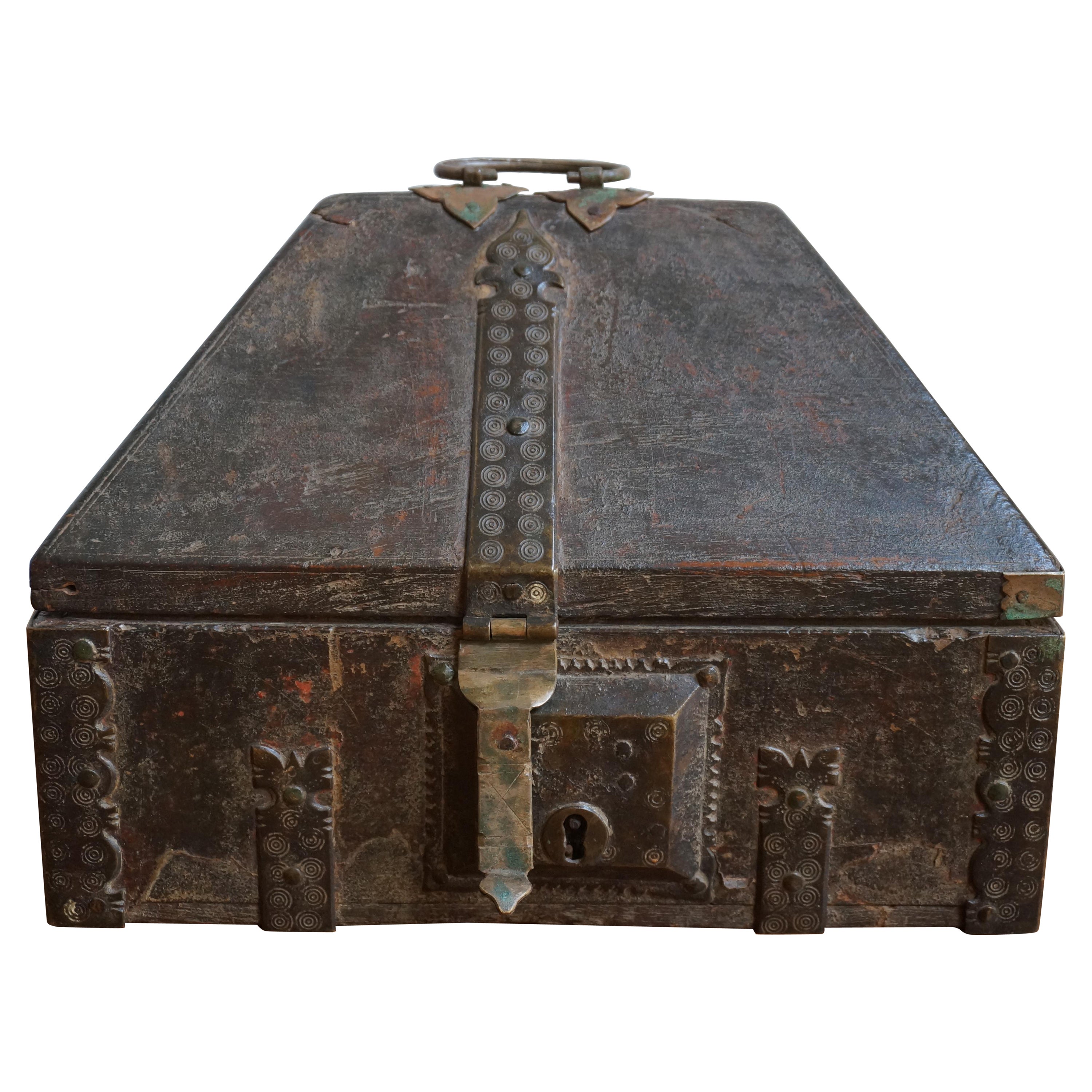 Nettur Petti jewellery box, Dowry box, India, 19th century