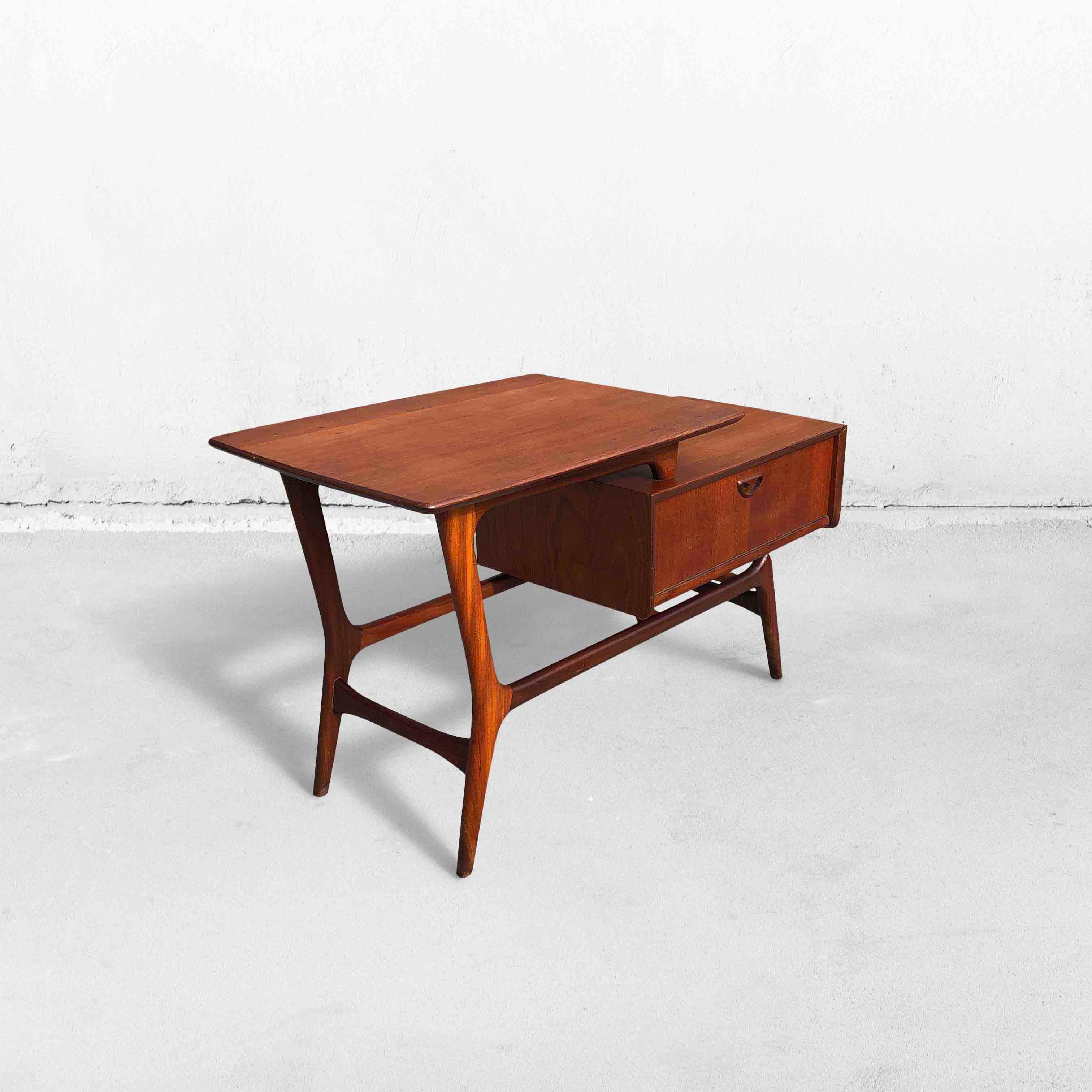 Mid-Century Modern Netty Side Table in Teak by Louis Van Teeffelen for Wébé, Netherlands, 1960s