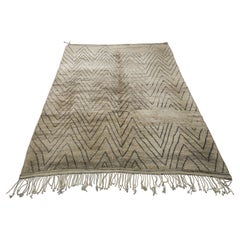 Neutral and Grey Moroccan Rug Hand Crafted 100% Wool  11
9" x 9
3"