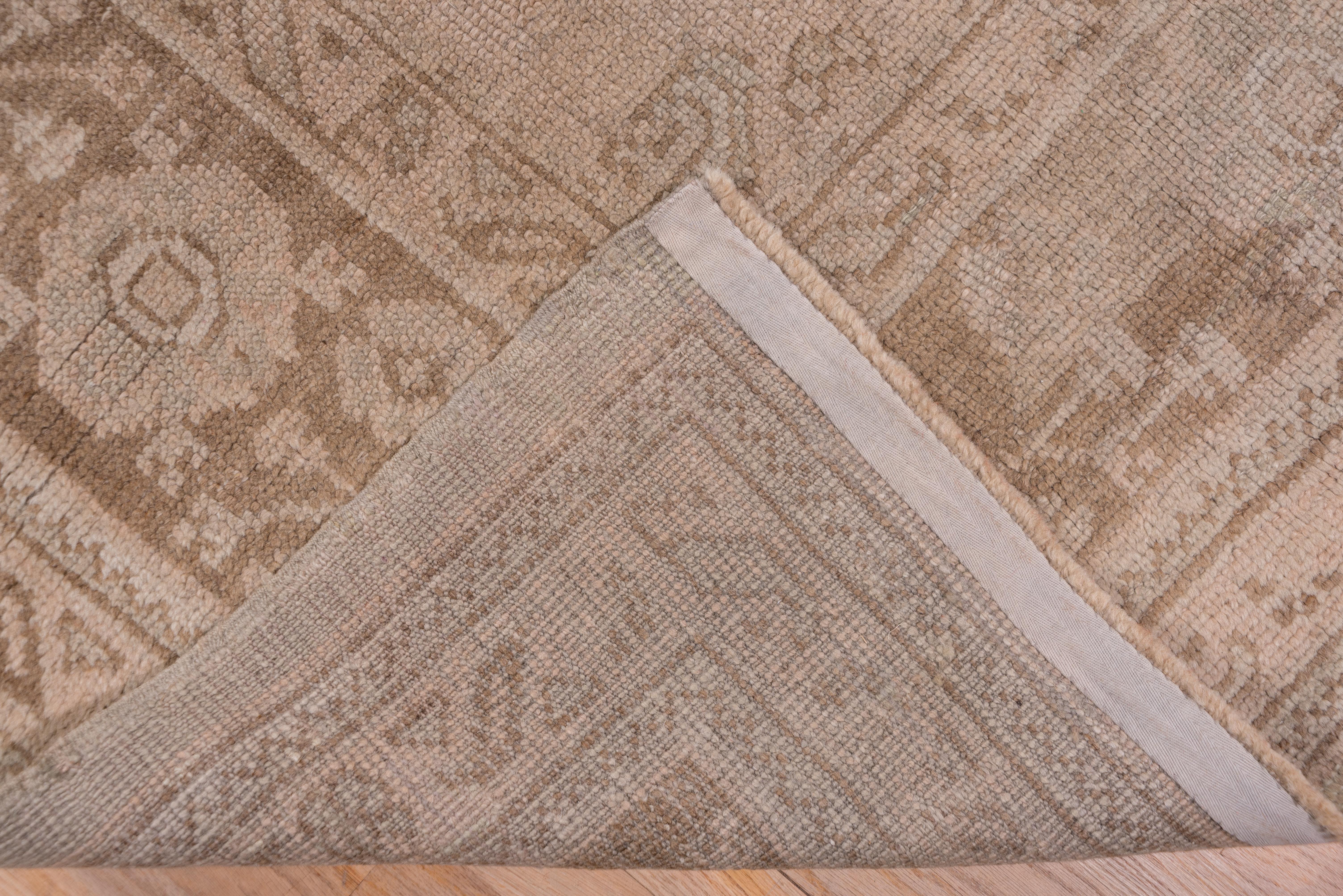 Neutral Antique Turkish Oushak Carpet For Sale 2