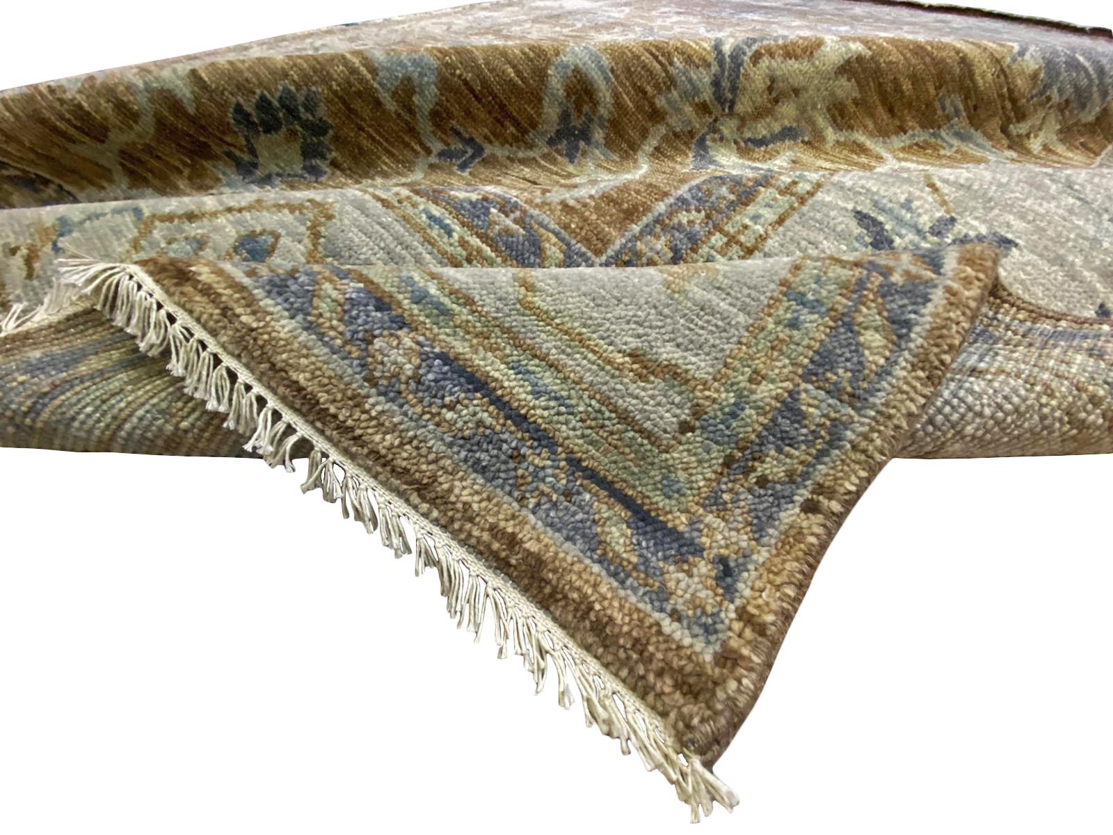 Neutral Beige Color Handmade Wool Rug in Modern Oushak Design by Gordian For Sale 2