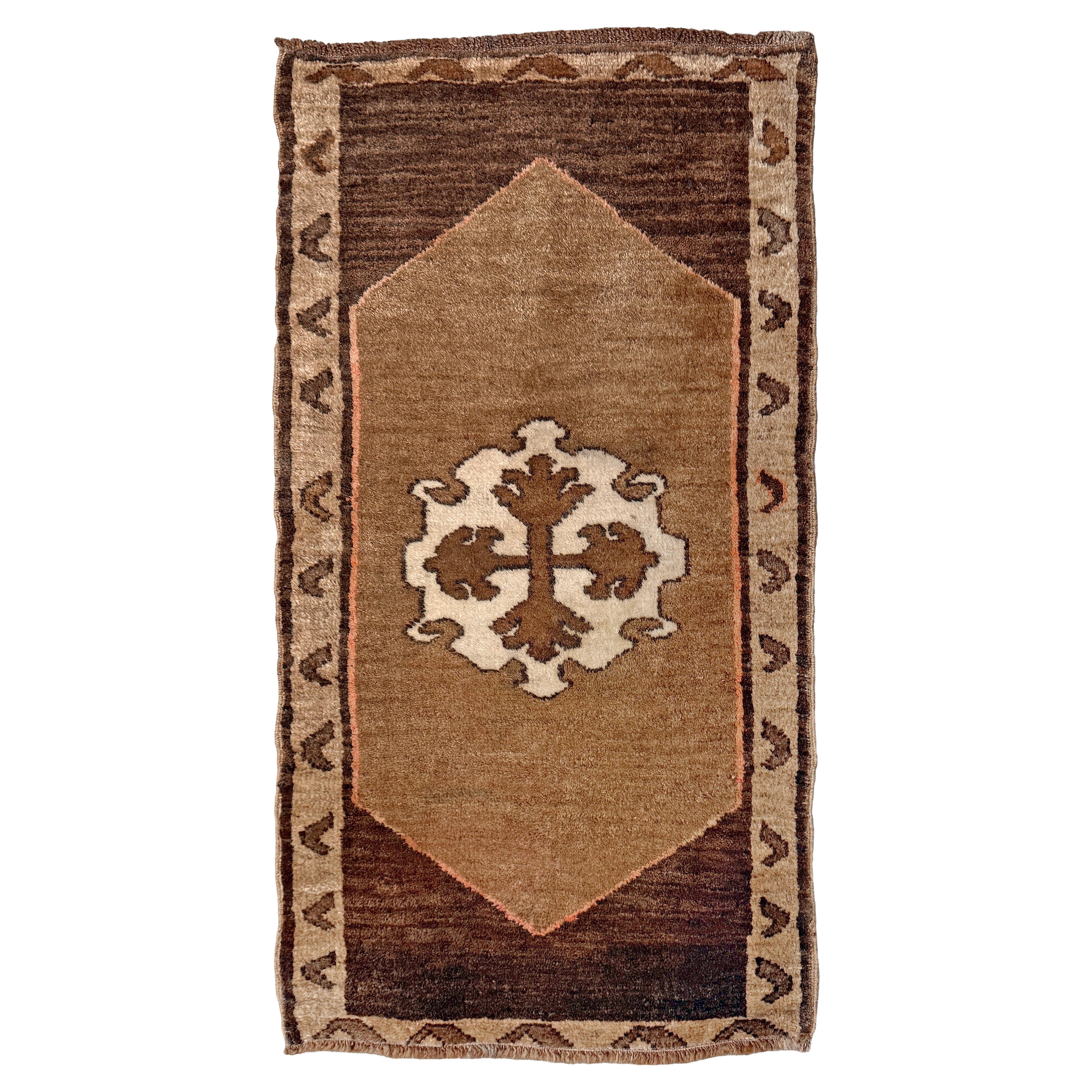 Neutral Brown Turkish Mini Rug • Vintage Anatolian Yastik • Bathmat / Doormat For Sale