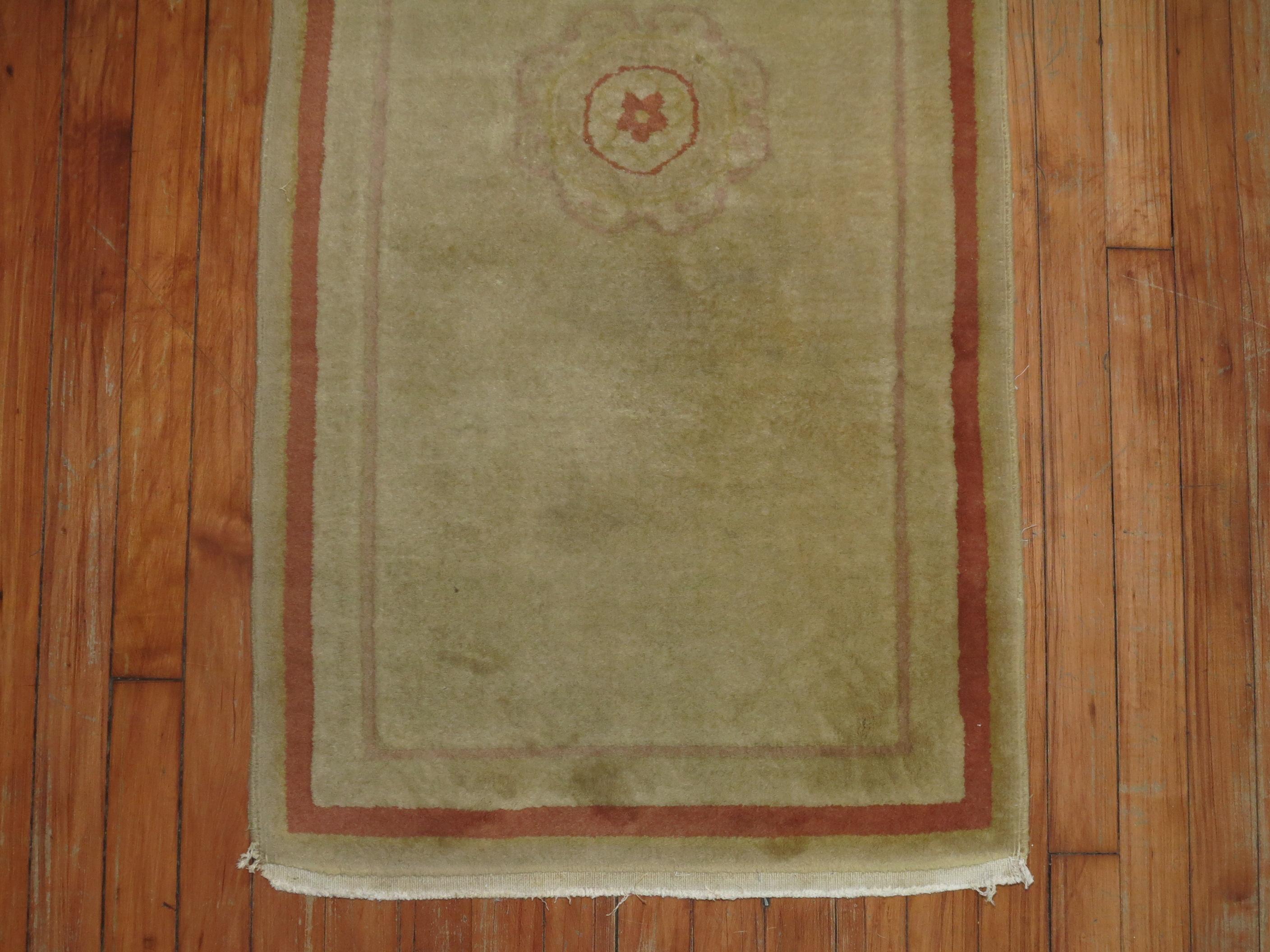 20th Century Neutral Chinese Art Deco 2' x 4' Rug For Sale
