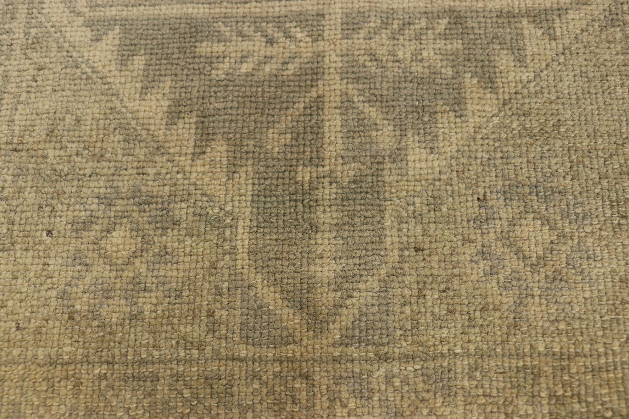 Neutral Earth-Tone Vintage Turkish Oushak Yastik Rug In Good Condition For Sale In Dallas, TX