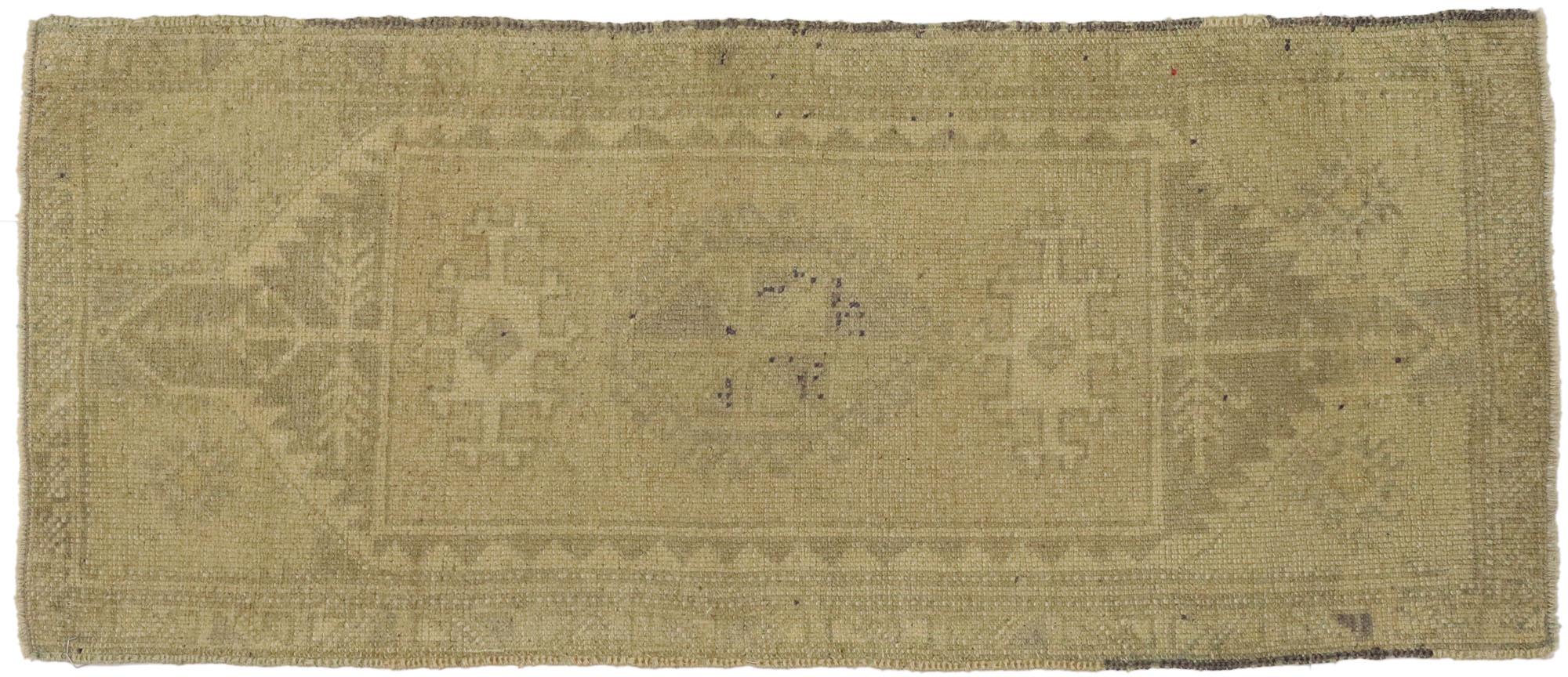 Neutral Earth-Tone Vintage Turkish Oushak Yastik Rug For Sale 3