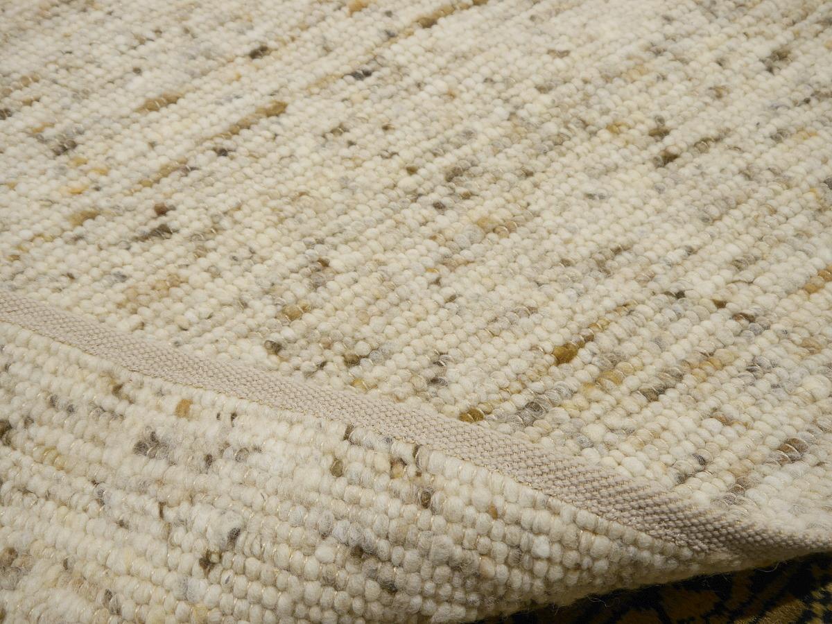 Neutral Kilim Rug Wool Flat-Woven Scandinavian Swedish style by Djoharian Design In New Condition For Sale In Lohr, Bavaria, DE