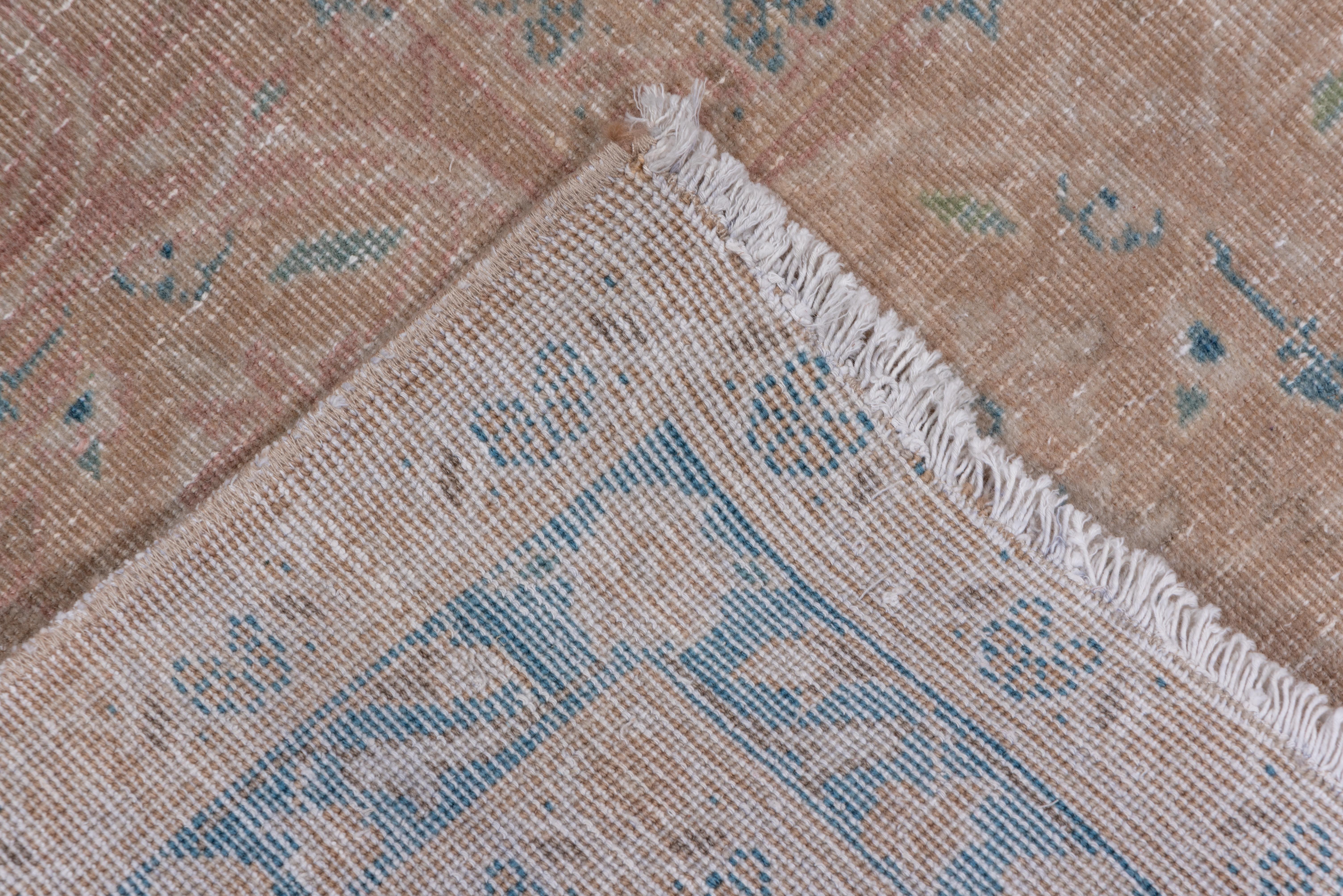 Neutral Persian Kashan Carpet, Blue Borders, Light Brown Palette For Sale 1