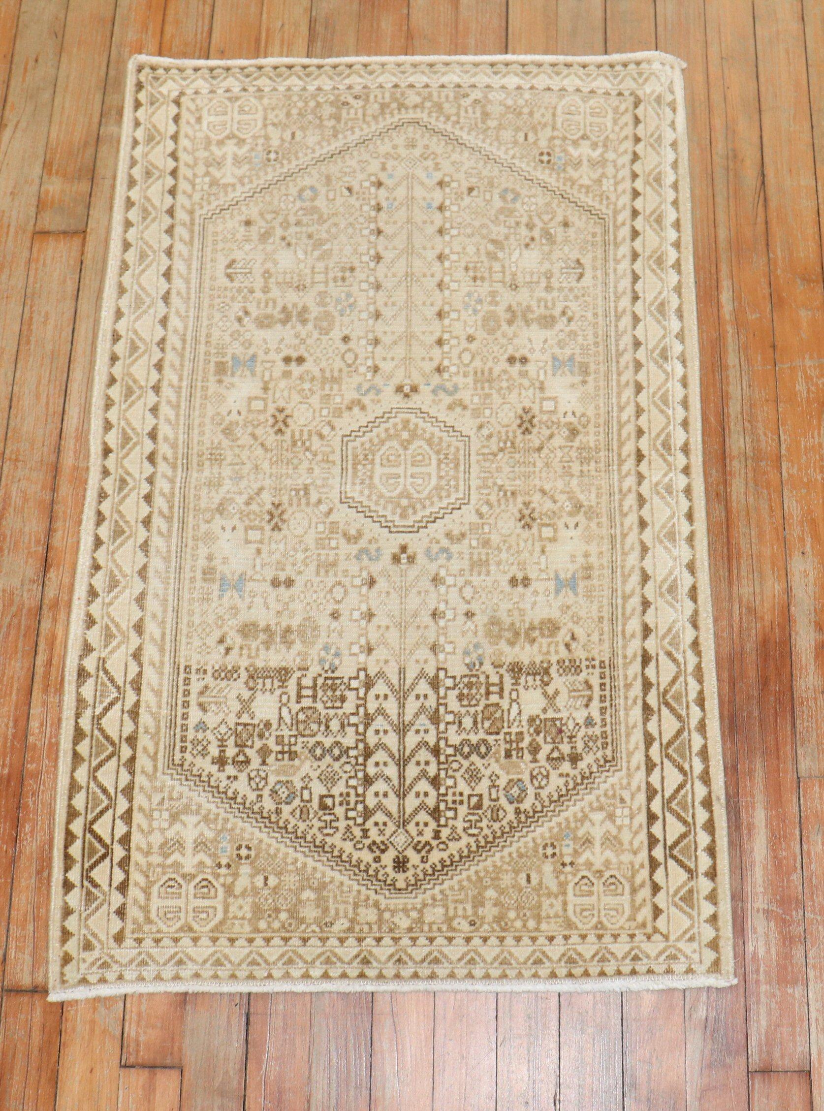 Neutral Persian Small Mini Rug In Good Condition For Sale In New York, NY
