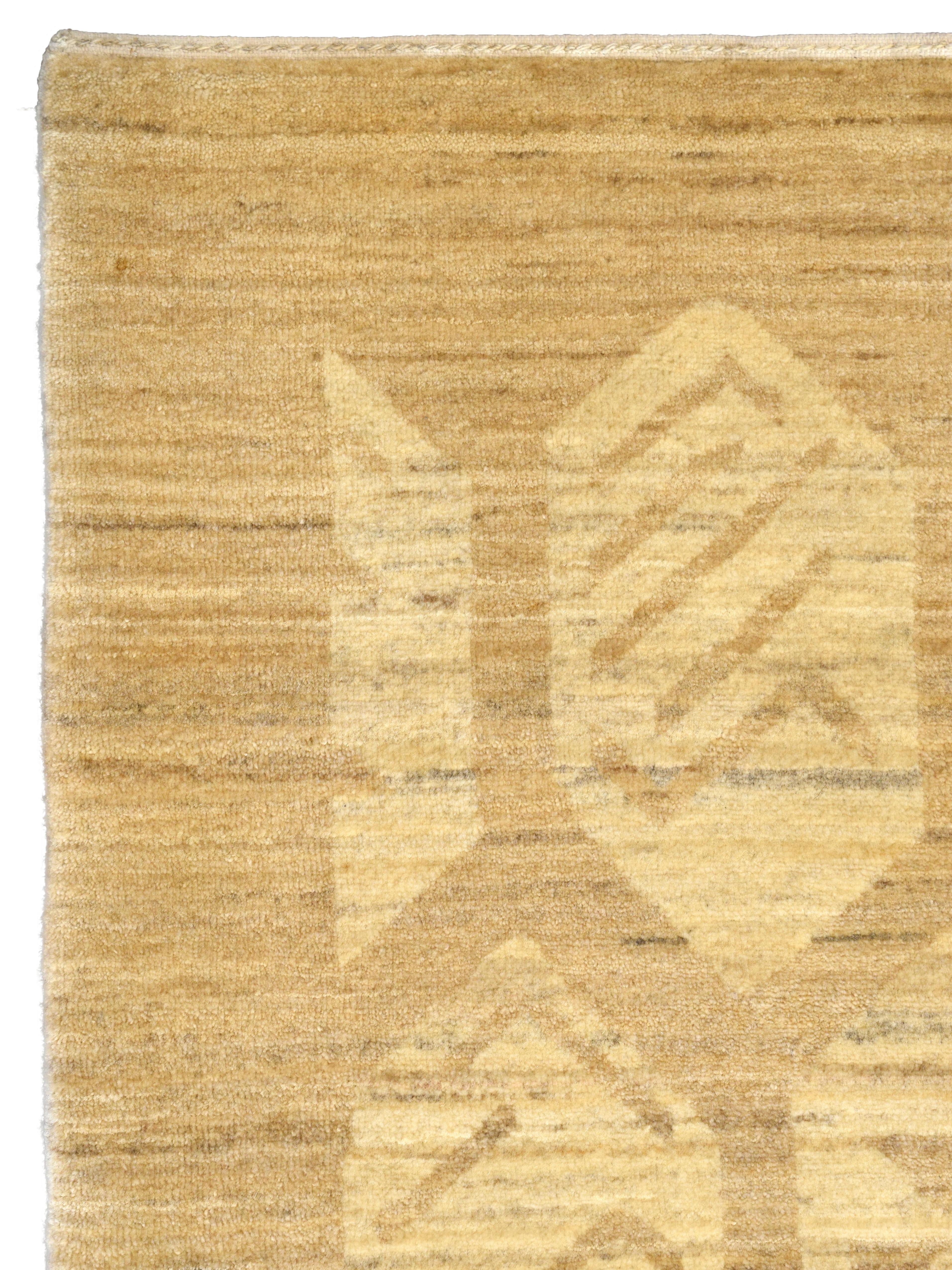 Neutral Persian Wool Rug, Contemporary Minimalist Tribal Geometric Design, 4x6 For Sale 5