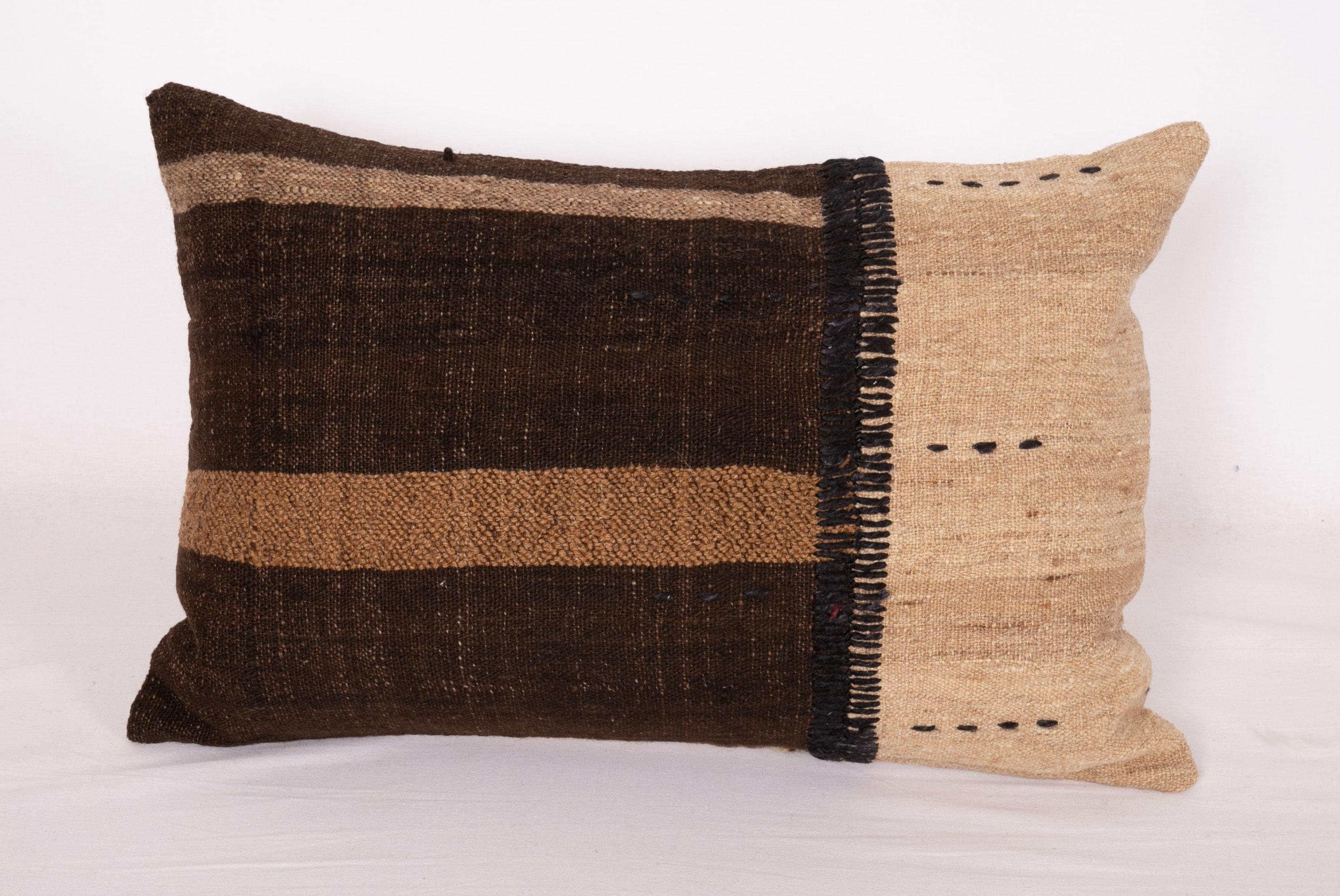 Neutral Pillowcases Made from an Anatolian Vintage Cover, Mid-20th Century In Good Condition In Istanbul, TR