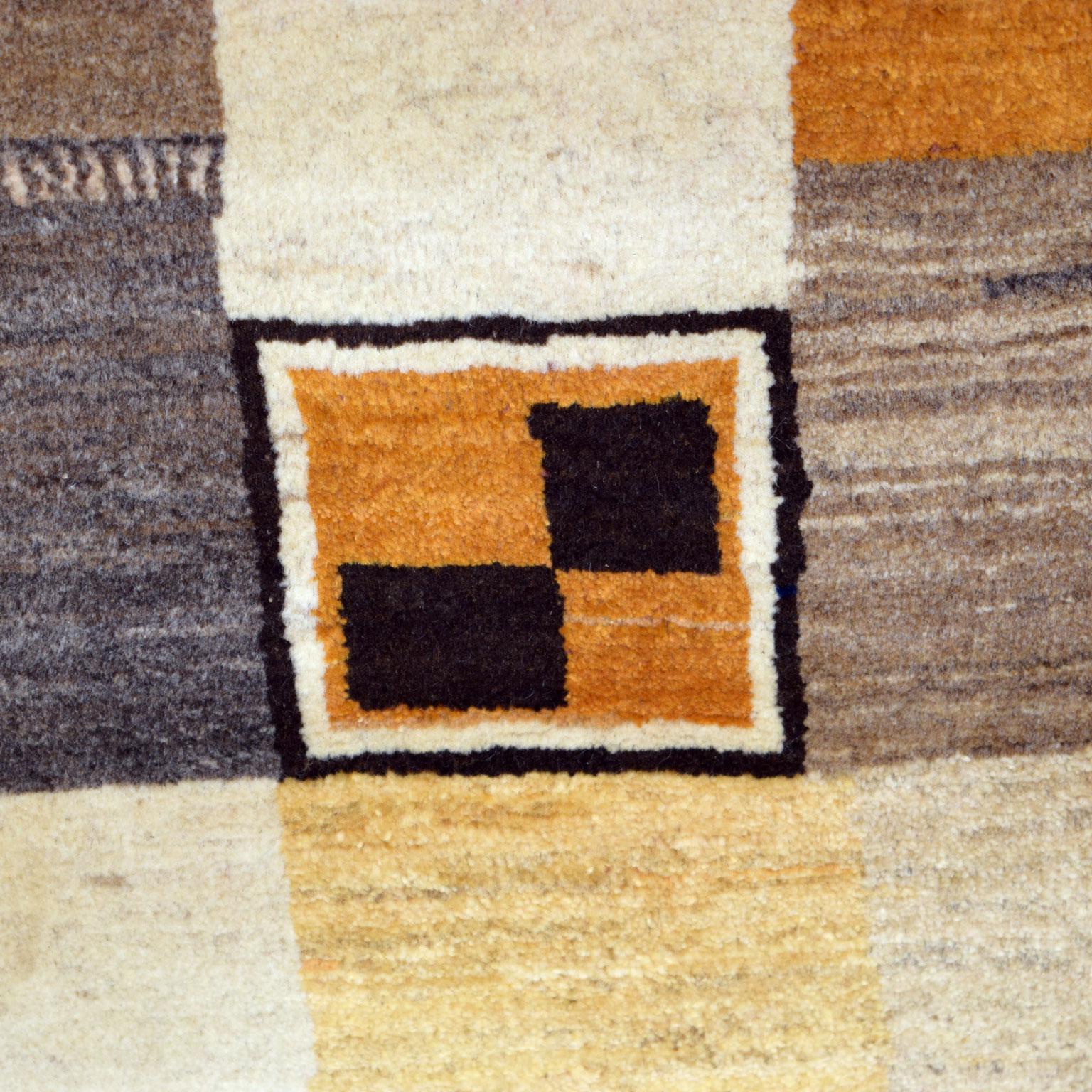 Tribal Laine, Persan Luri Gabbeh Tapis tribal, carrés neutres, 4' x 6' en vente