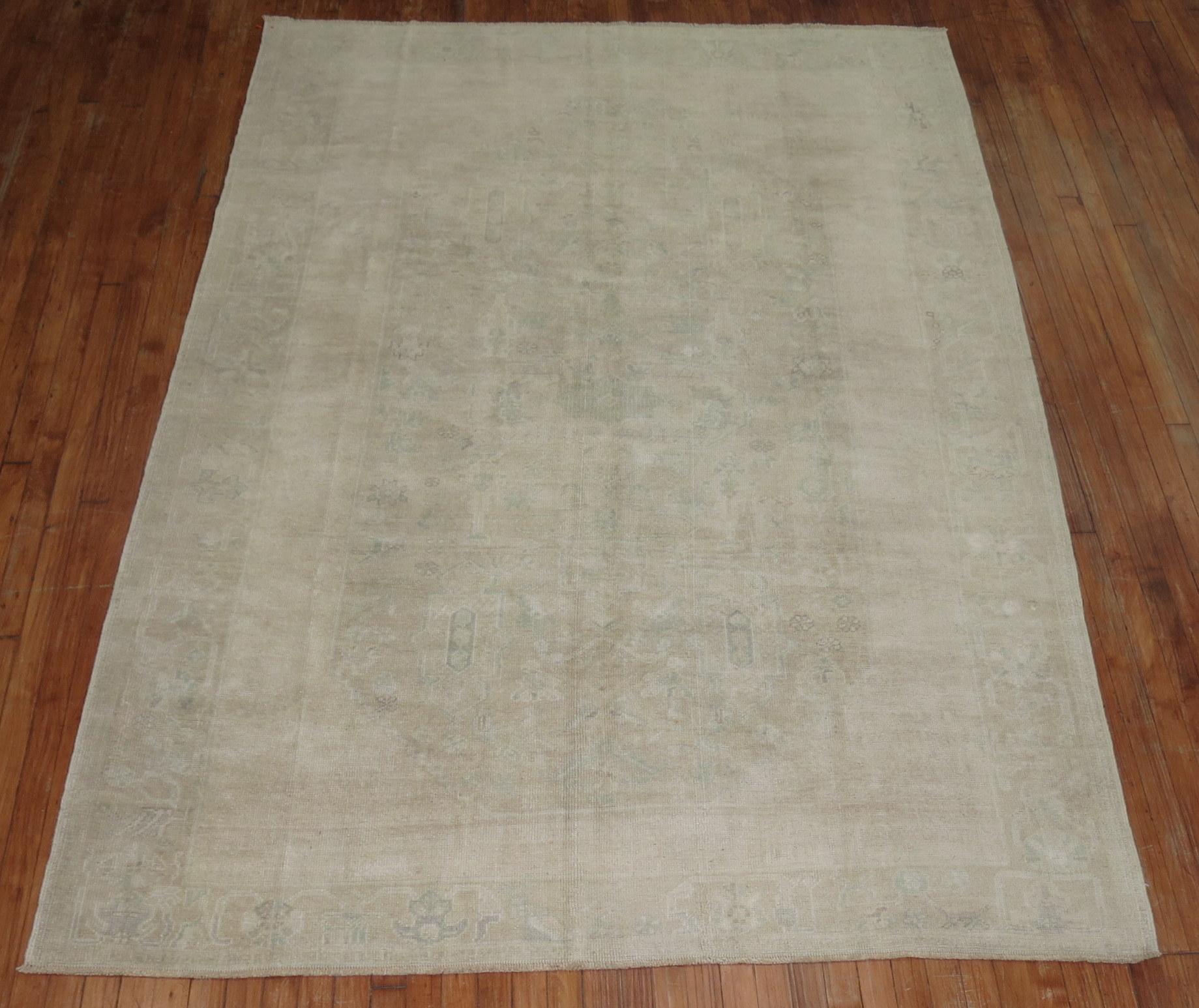 MId 20th century Neutral Color Turkish Oushak rug

Measures: 6'3'' x 8'9''.