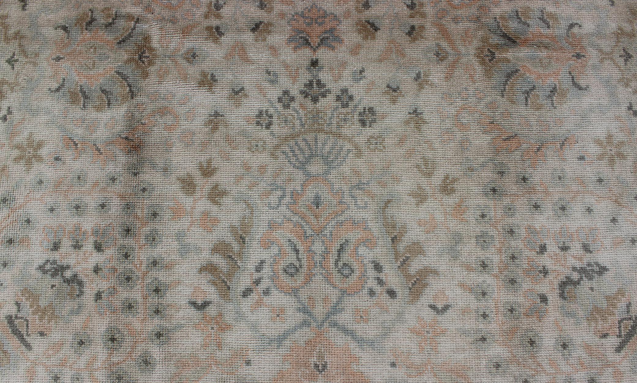 Neutral Vintage Turkish Oushak Rug with Floral Design and Repeated Floral Motifs For Sale 2