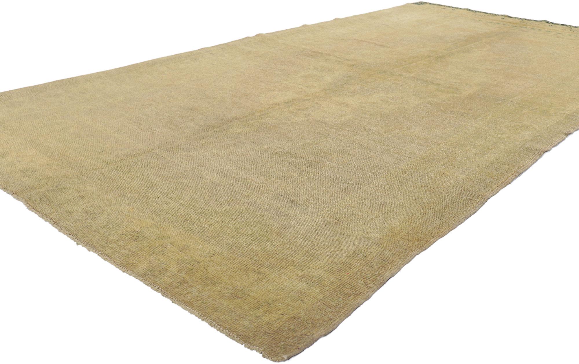 51030 Vintage Turkish Oushak Rug, 04'05 x 08'06. Warm and inviting with simplistic style, this hand knotted wool vintage Turkish Oushak rug is a captivating vision of woven beauty. The faded botanical pattern and soft earth-tone colors woven into