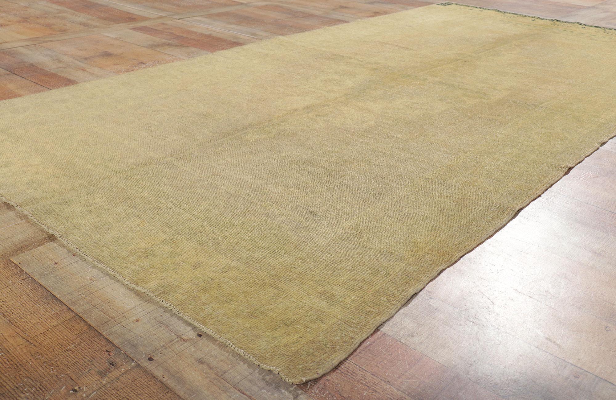 Neutral Vintage Turkish Oushak Rug with Muted Earth-Tone Colors For Sale 1