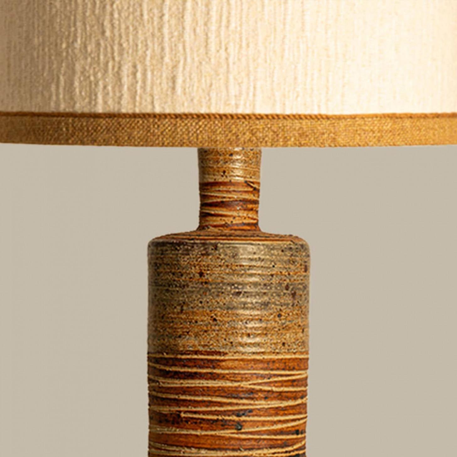 Mid-Century Modern Neutral XL Textured Ceramic Floor Table Lamp, Natural Lampshade by R. Houben For Sale