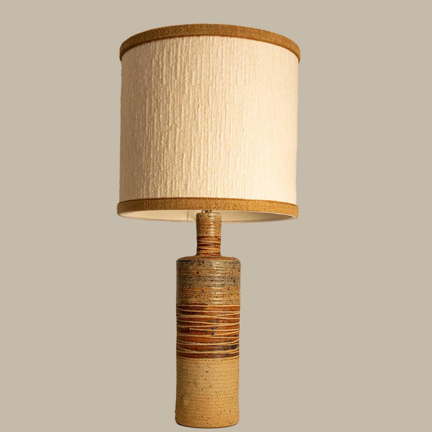 Neutral XL Textured Ceramic Floor Table Lamp, Natural Lampshade by R. Houben For Sale 1