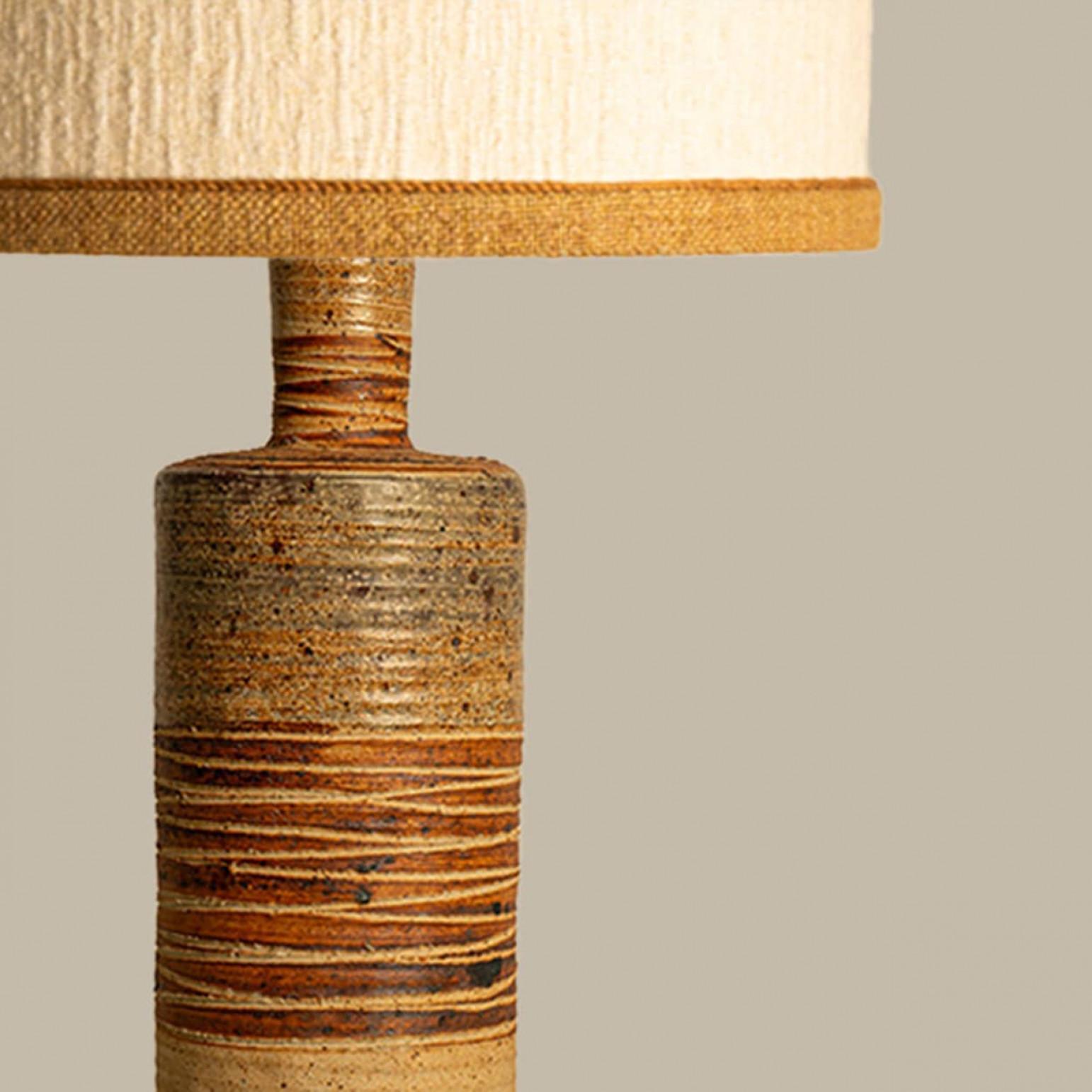 Neutral XL Textured Ceramic Floor Table Lamp, Natural Lampshade by R. Houben For Sale 2