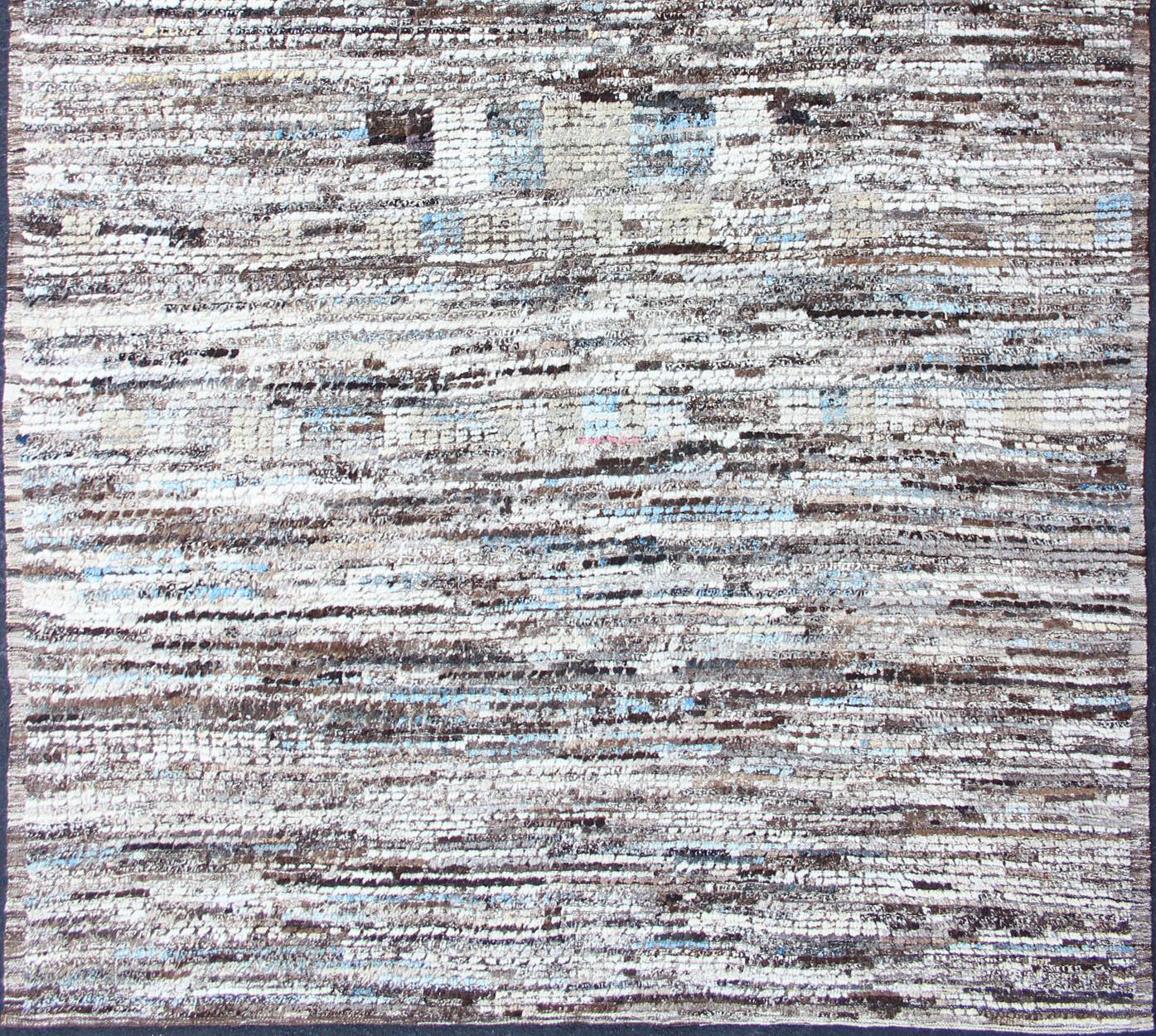 Modern and casual rug. Neutrals, charcoal, gray, blue and brown tribal Afghan Modern Kilim Geometric design. Rug AFG-33309, country of origin / type: Afghanistan / rug

The unique design of this tribal modern rug makes it perfect for modern and